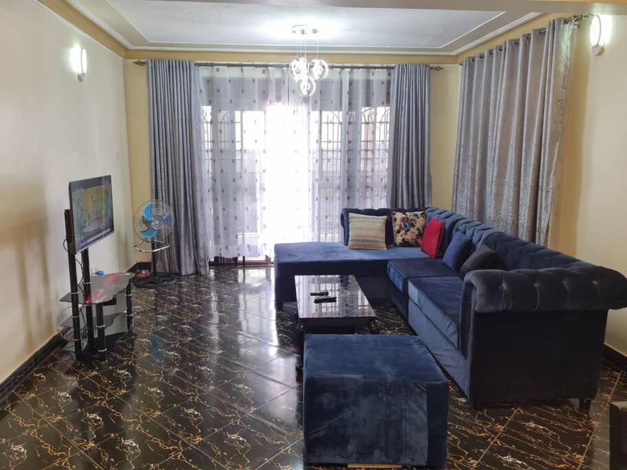 Lovely 2 _ bedroom unit view 4