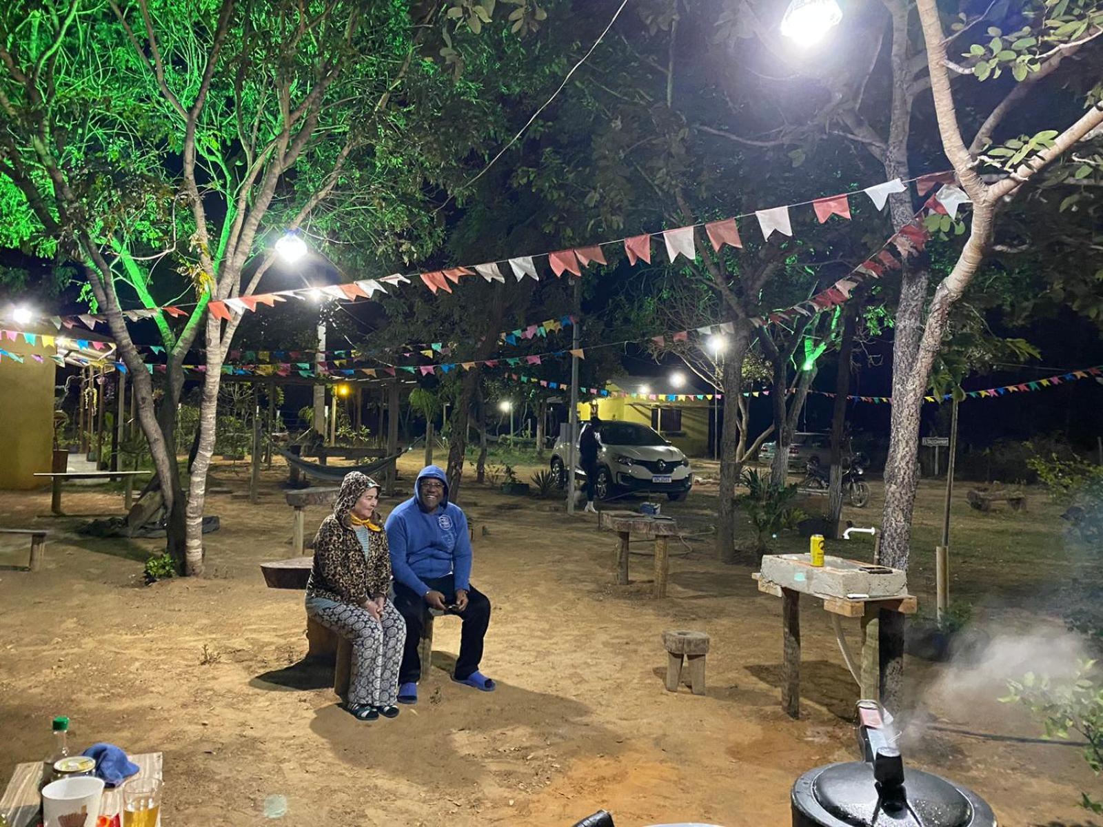 Pousada Sitio do Terrão a 500 metros da BR 040 e a 10 minutos da Prainha