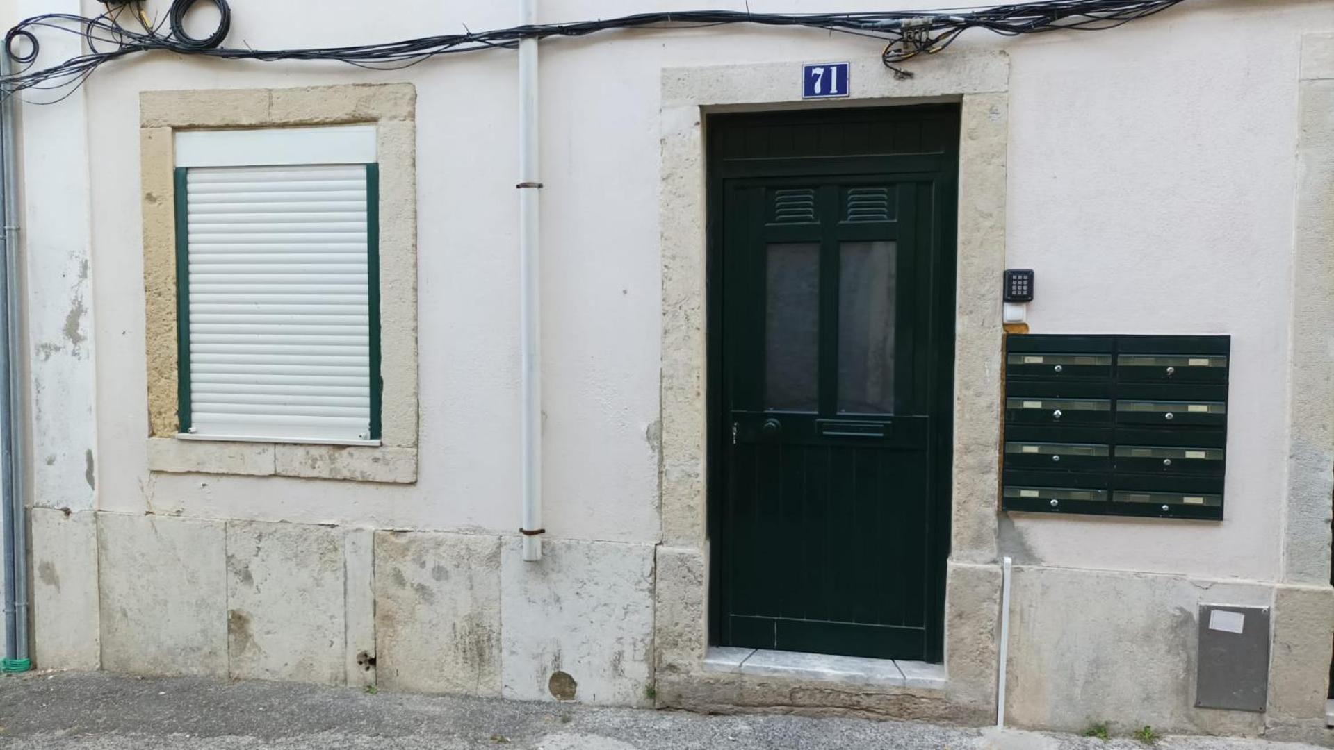 LISBON'S COZY HOUSE