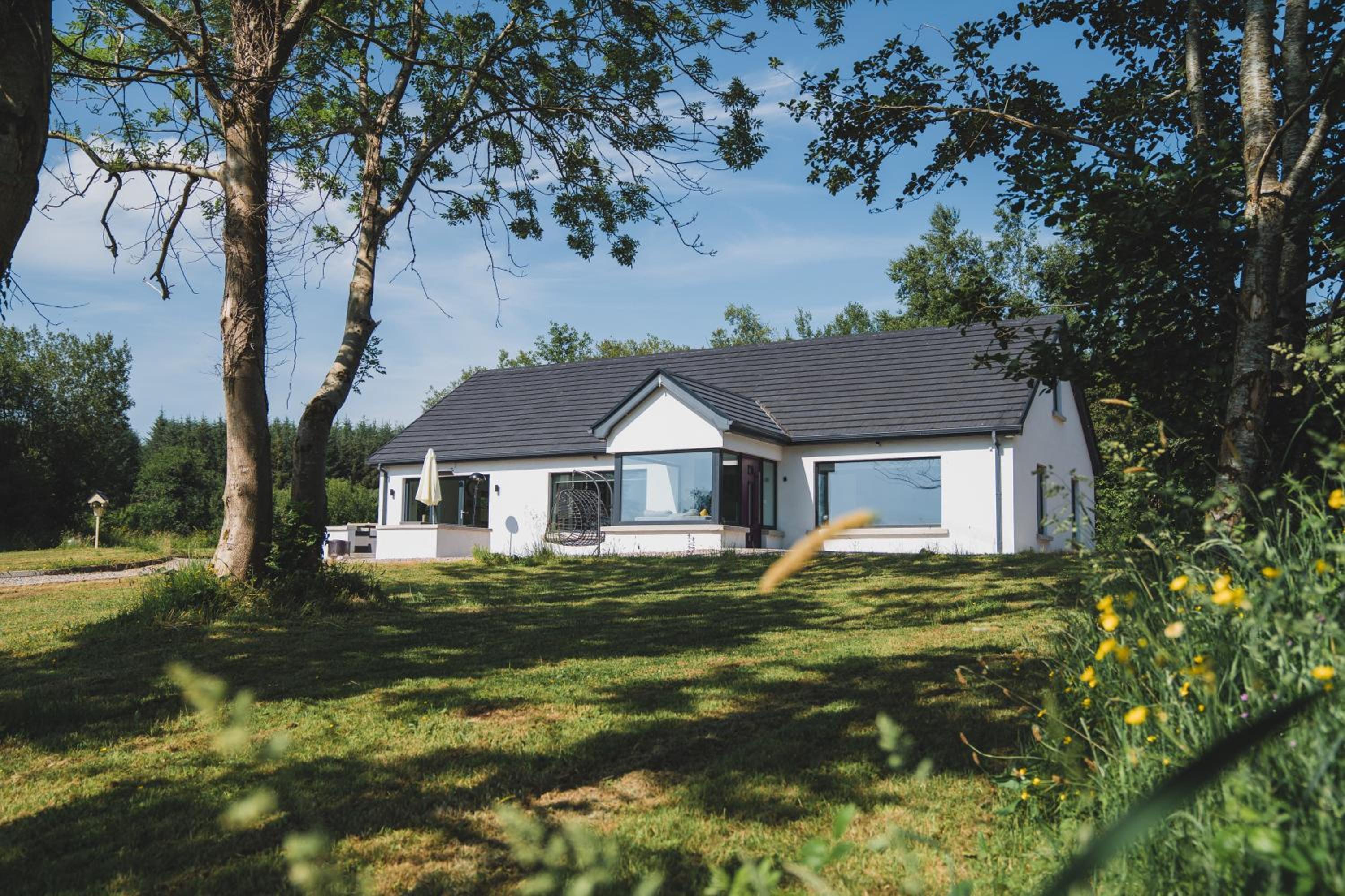 Hotel Erinona House - Image 1