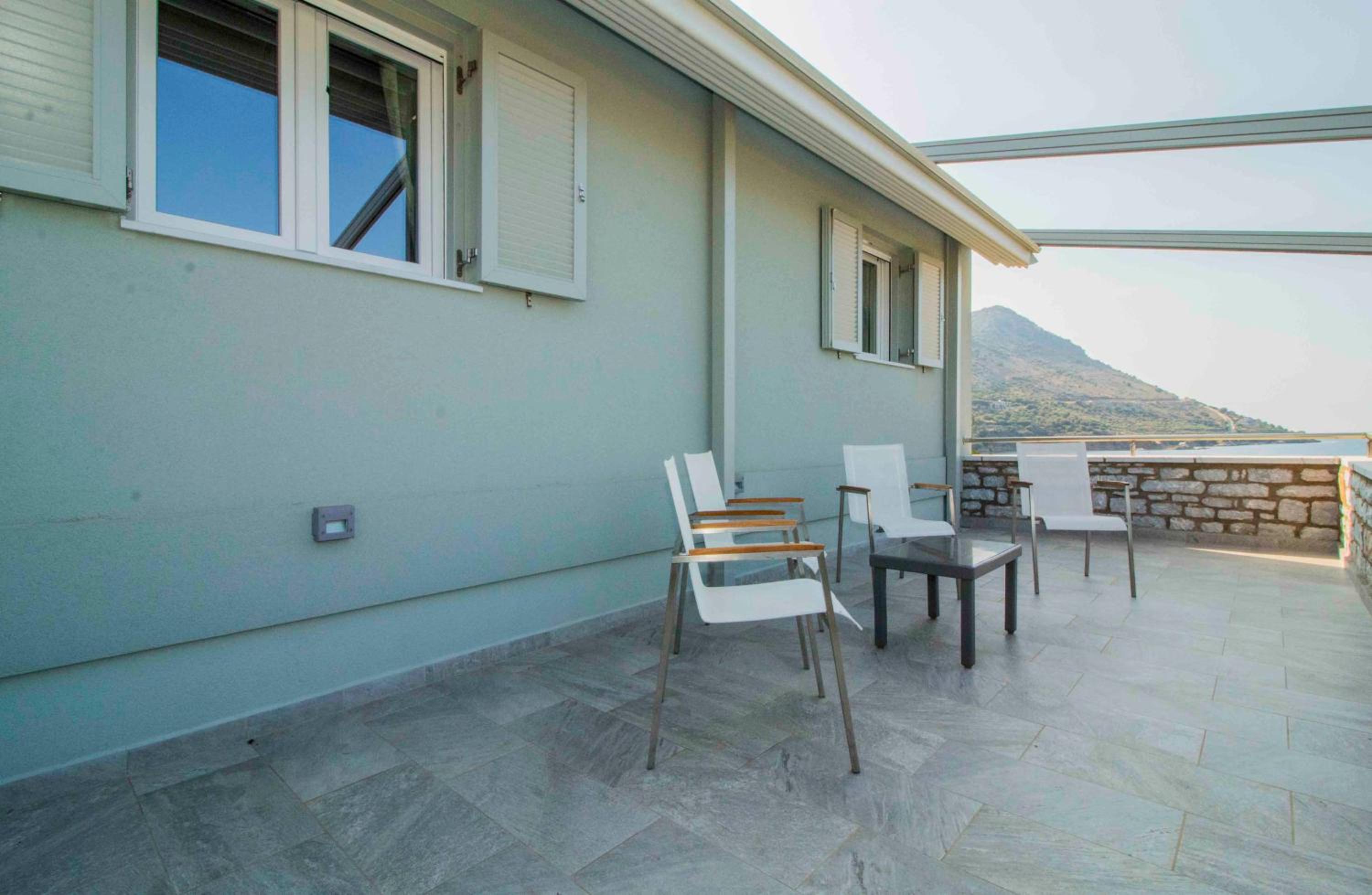 Laconian Collection Kotronas Residence