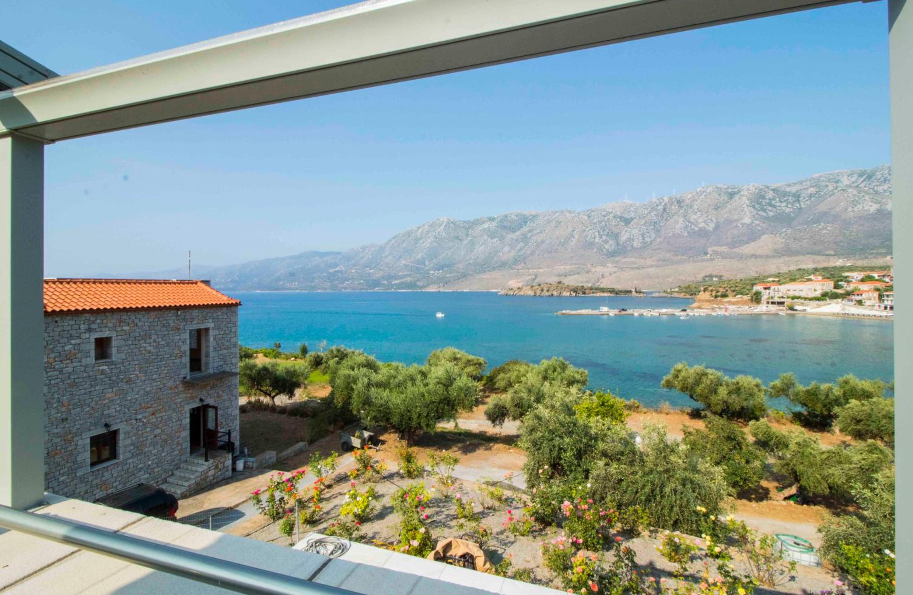 Laconian Collection Kotronas Residence