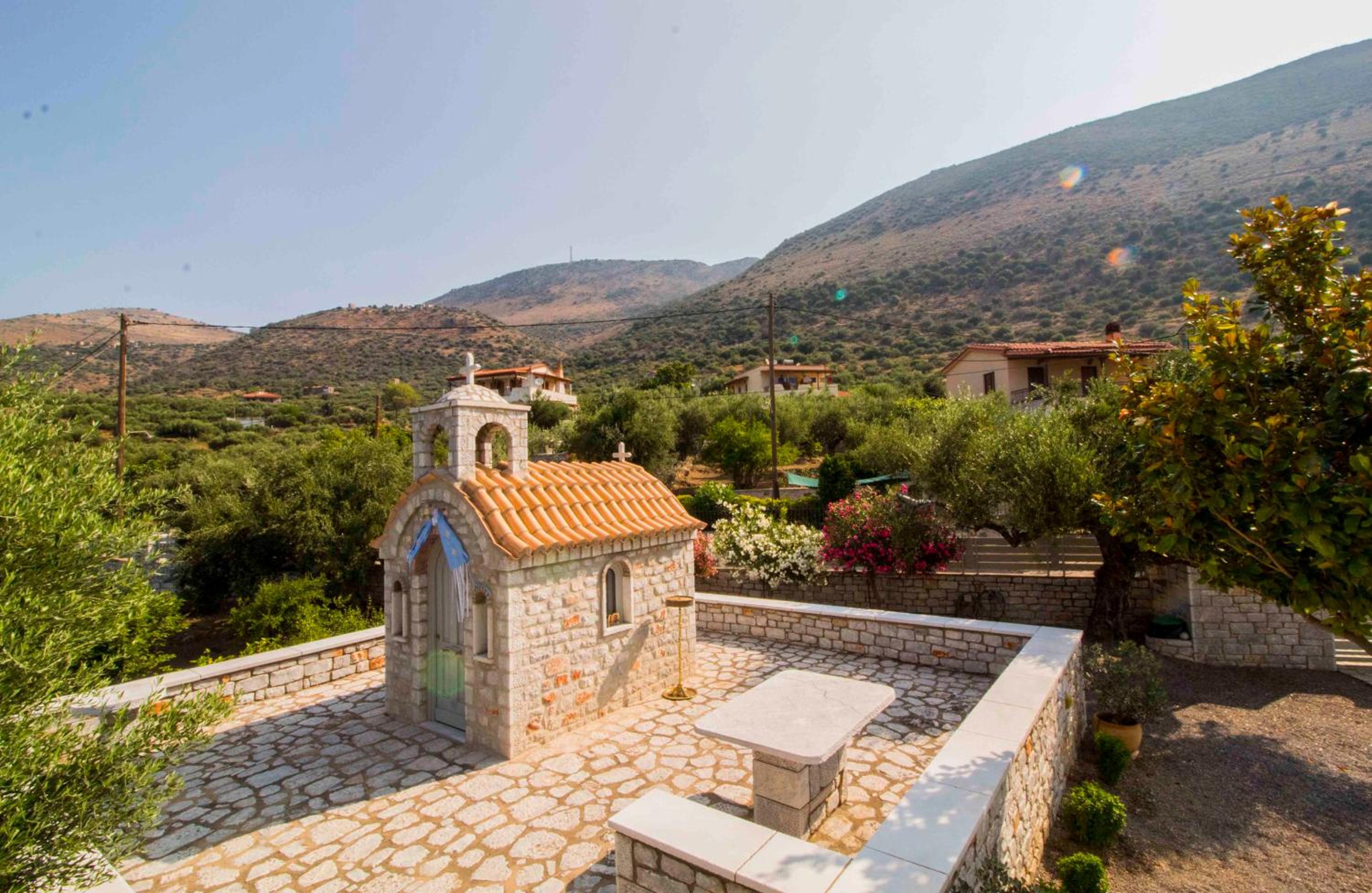Laconian Collection Kotronas Residence