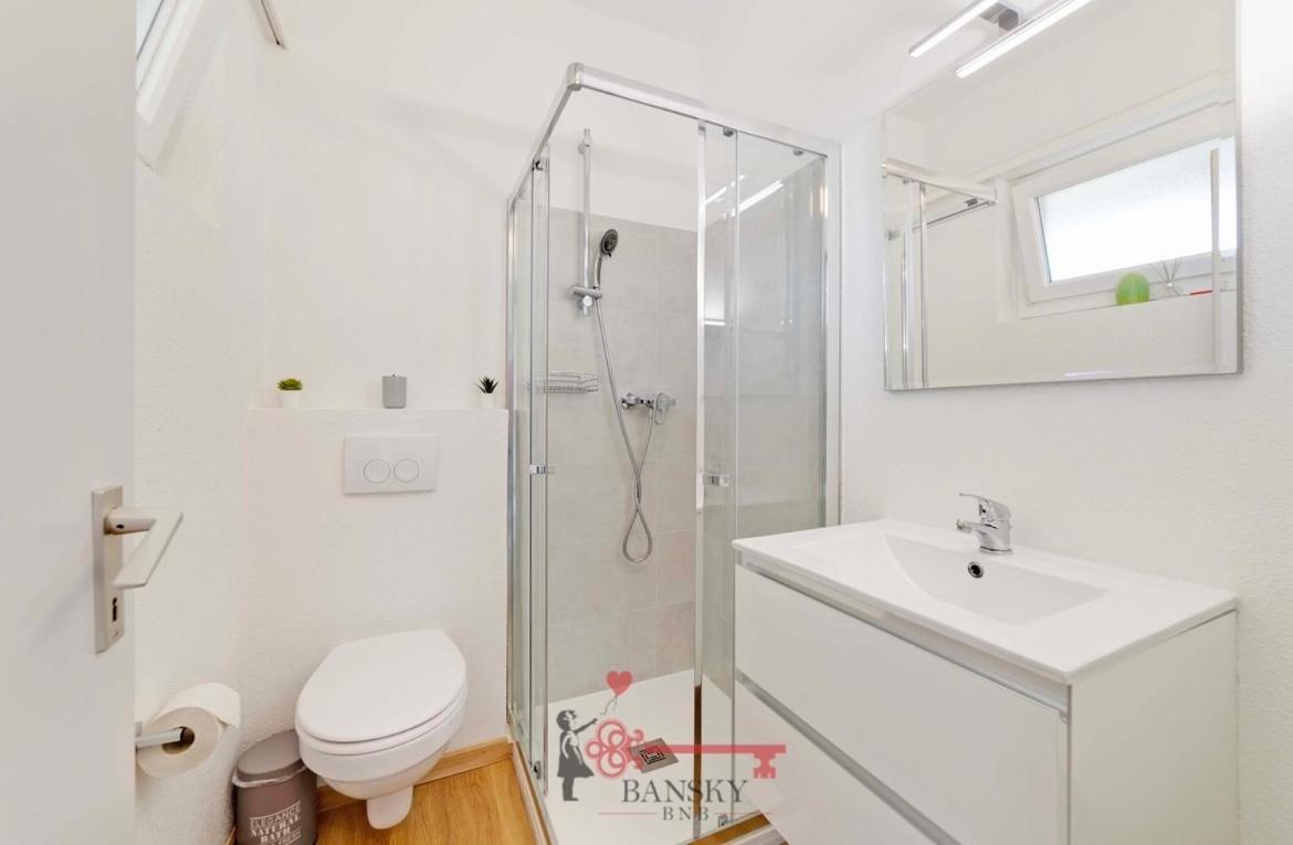 Violet Suite 5 Lugano City for 3 Guest -By EasyLife Swiss