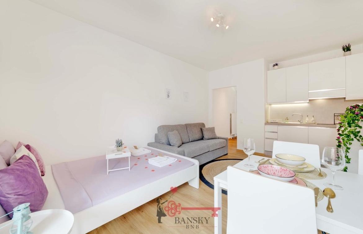 Violet Suite 5 Lugano City for 3 Guest -By EasyLife Swiss