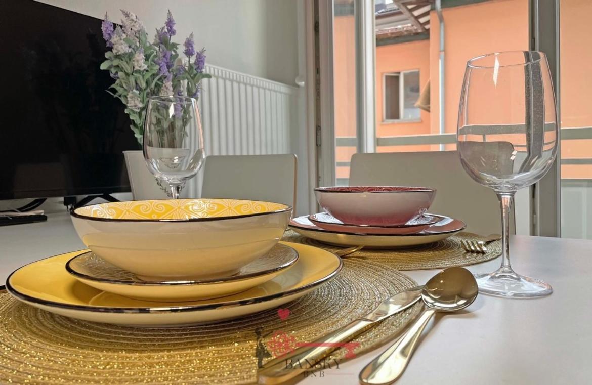 Violet Suite 5 Lugano City for 3 Guest -By EasyLife Swiss