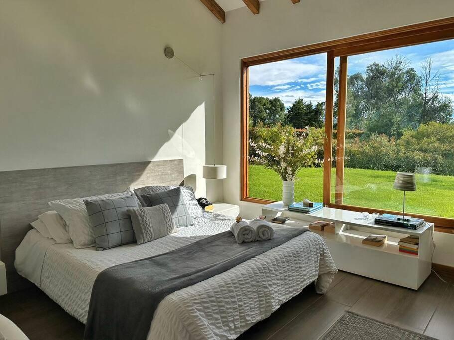 Casa Araní - Vista espectacular y mucho jardín