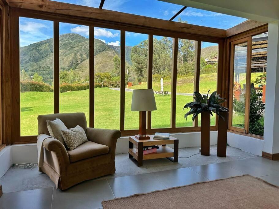 Casa Araní - Vista espectacular y mucho jardín