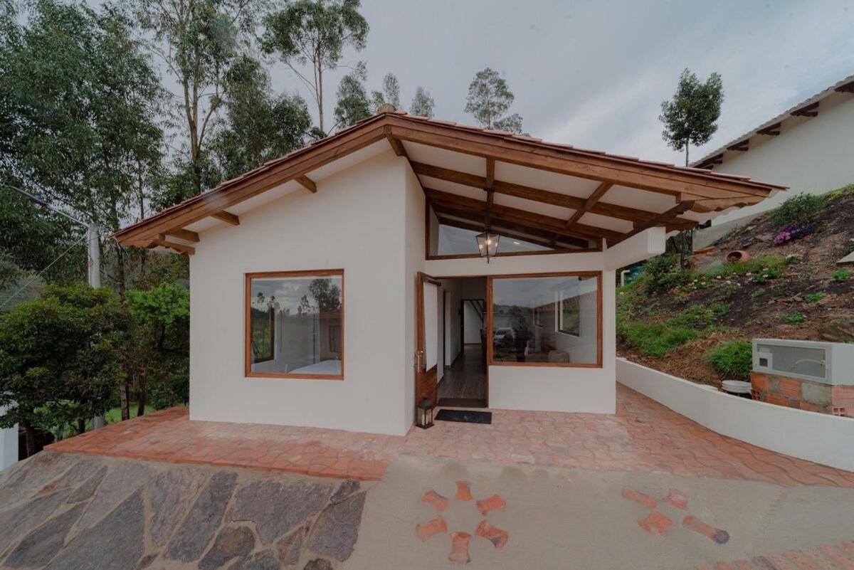 Hotel Cabañas Tosca Paipa - Image 1