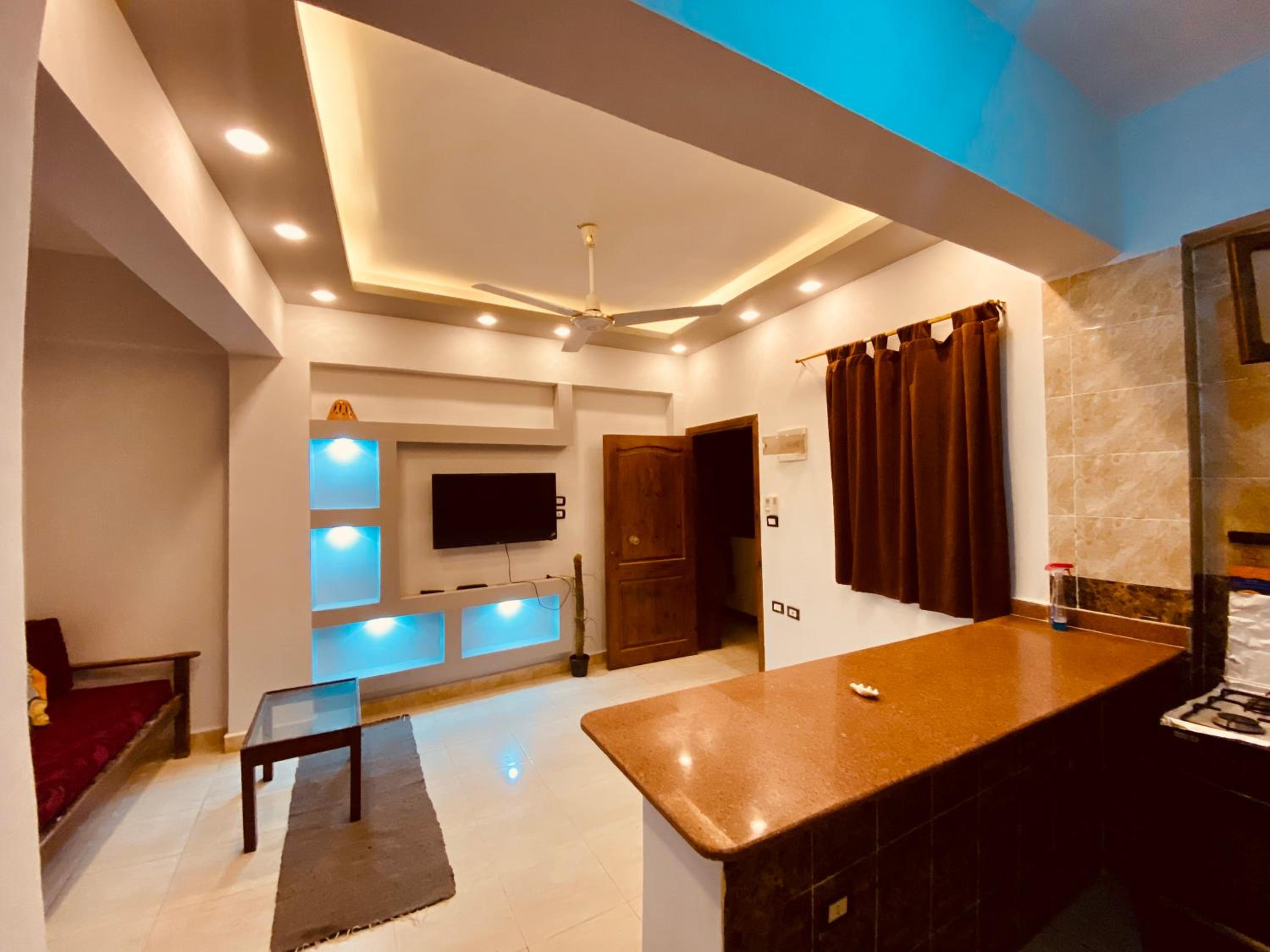 Sun set apartment