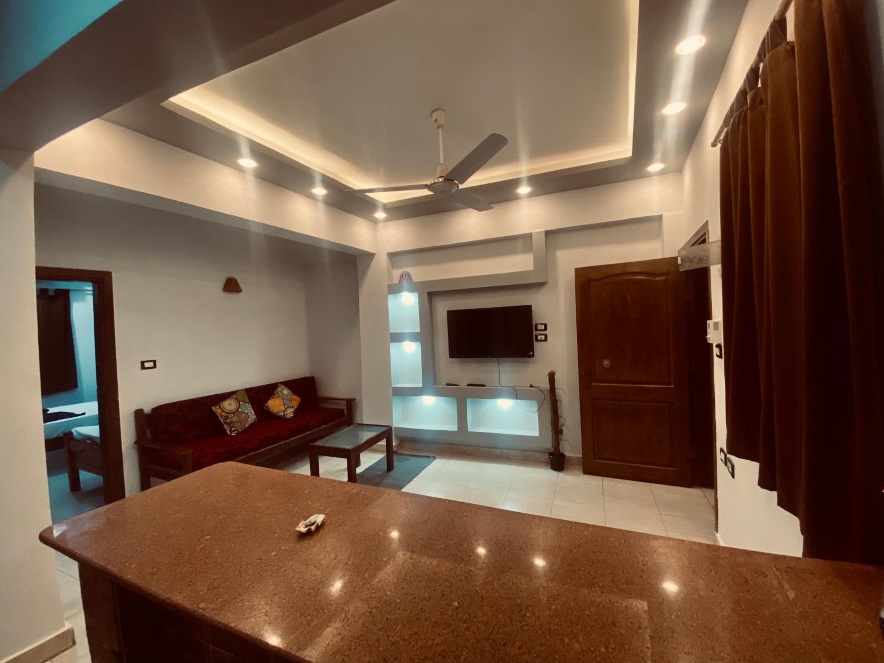 Sun set apartment