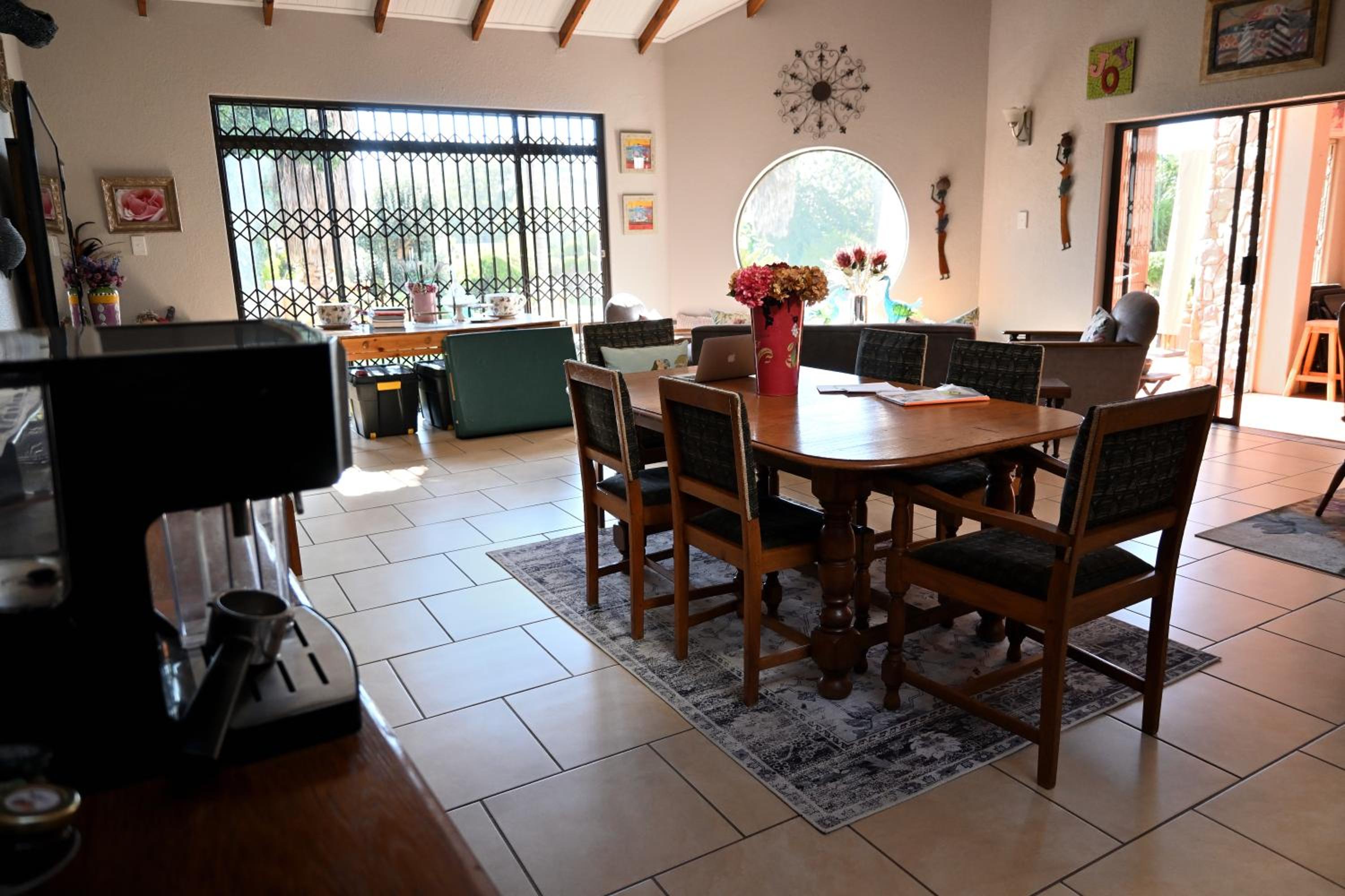 Epicure Home Guesthouse view 2