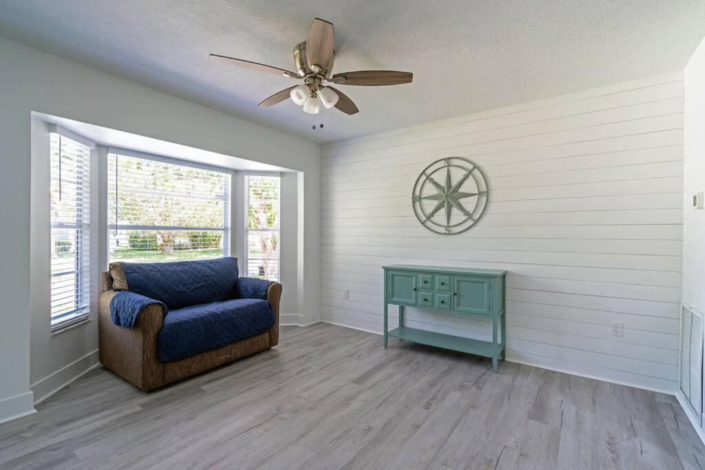 Home in Bradenton near Anna Maria Island view 5