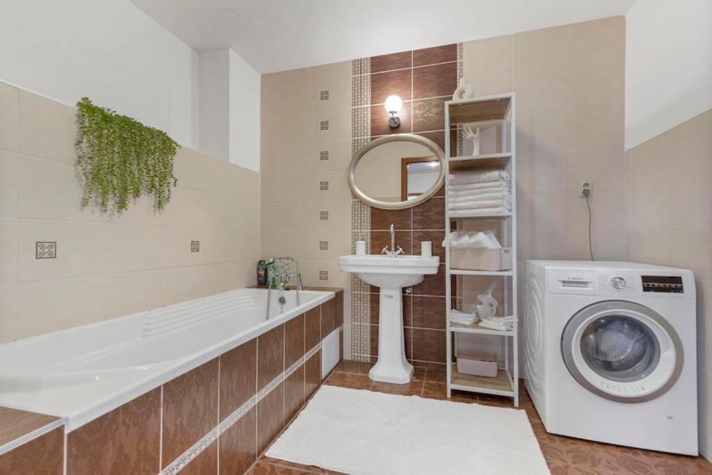 Exclusive Apartment in Centre