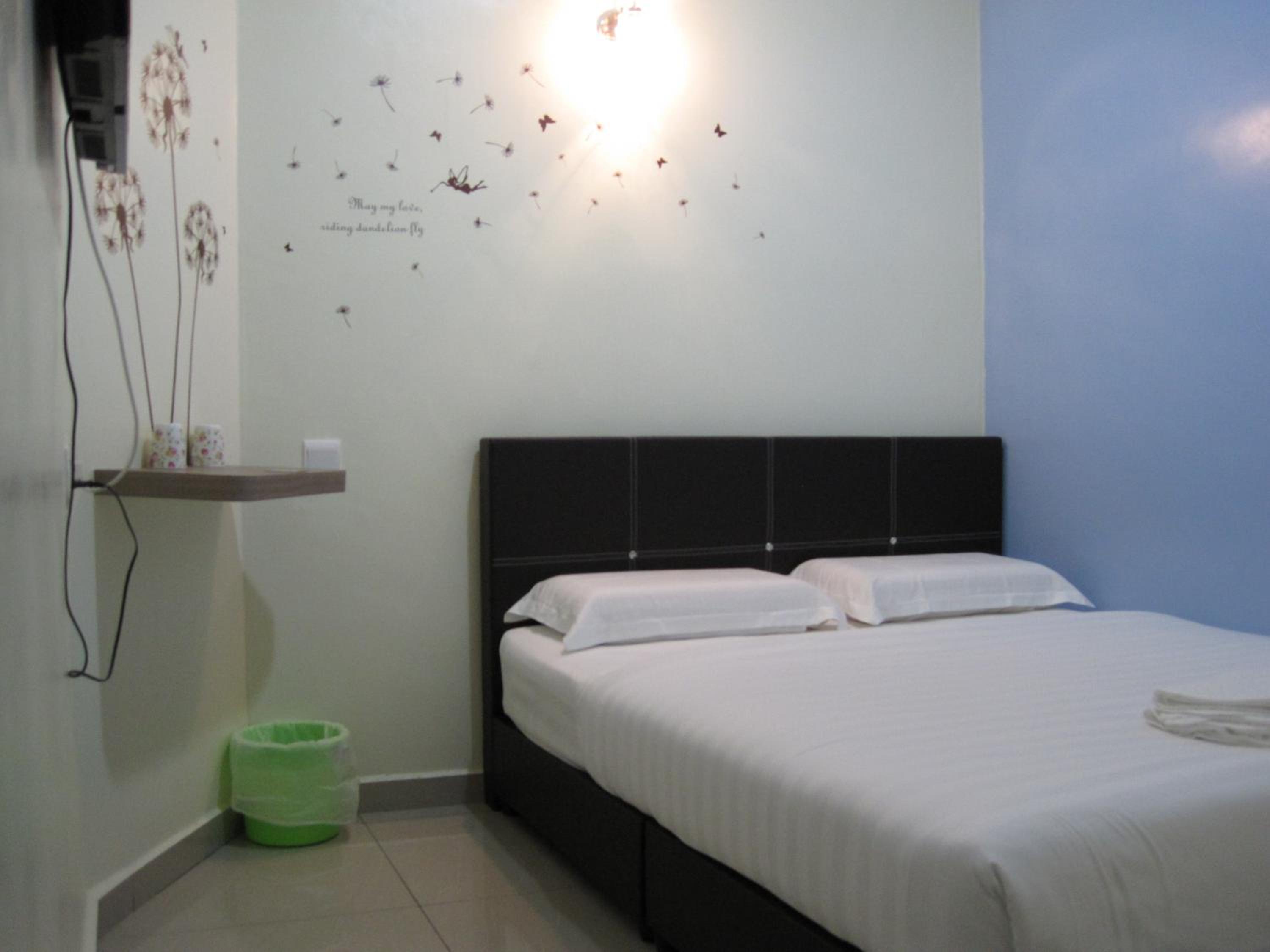 Max Inn Hotel