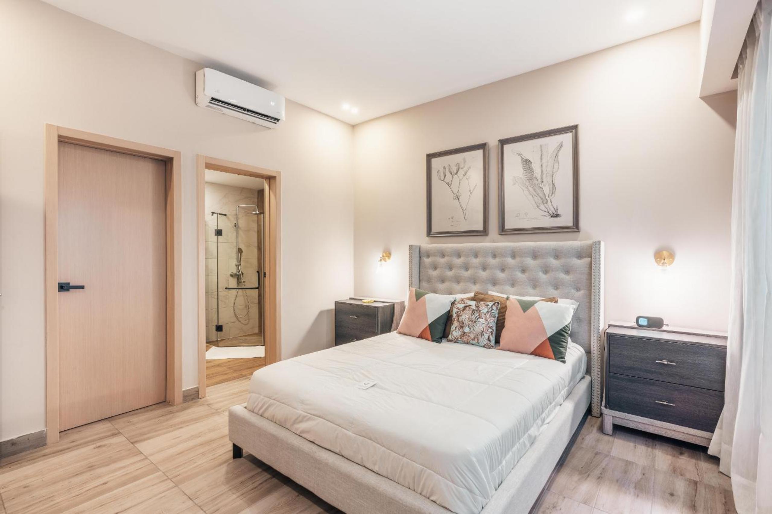 Santo Domingo Oasis Modern Apartment with Gym
