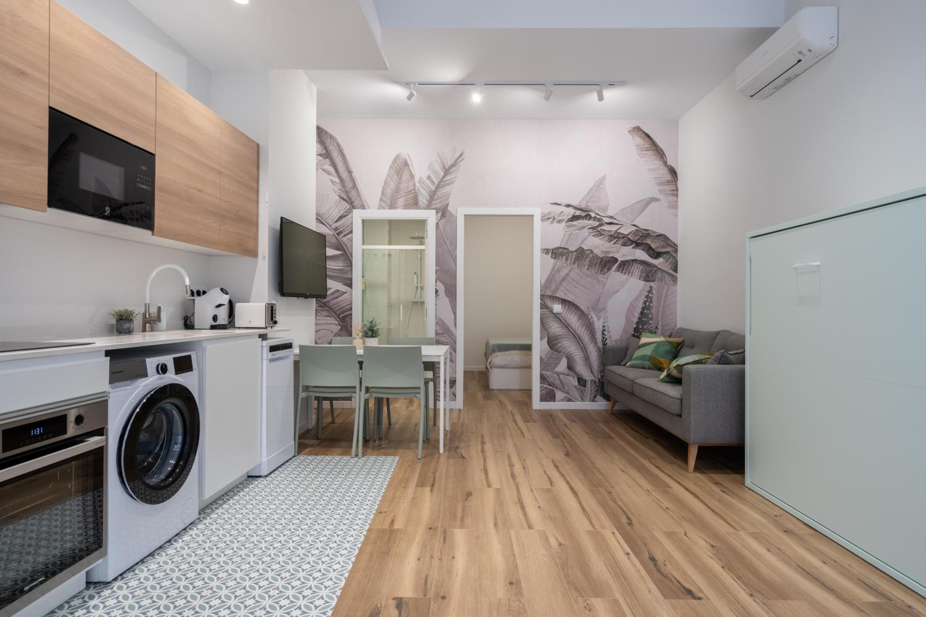 Marina Beach Apartments