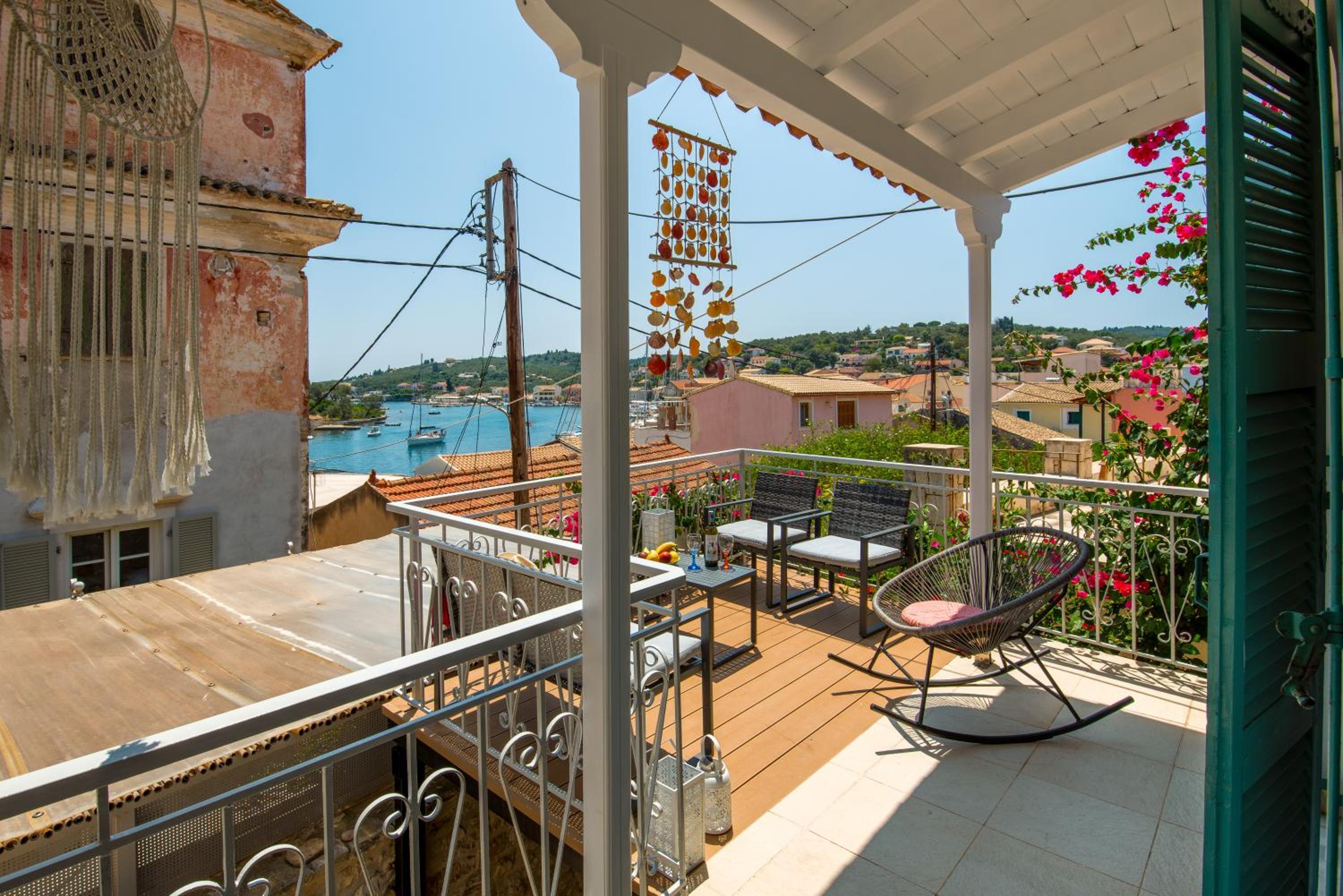 Paola's Full Sea View House view 3