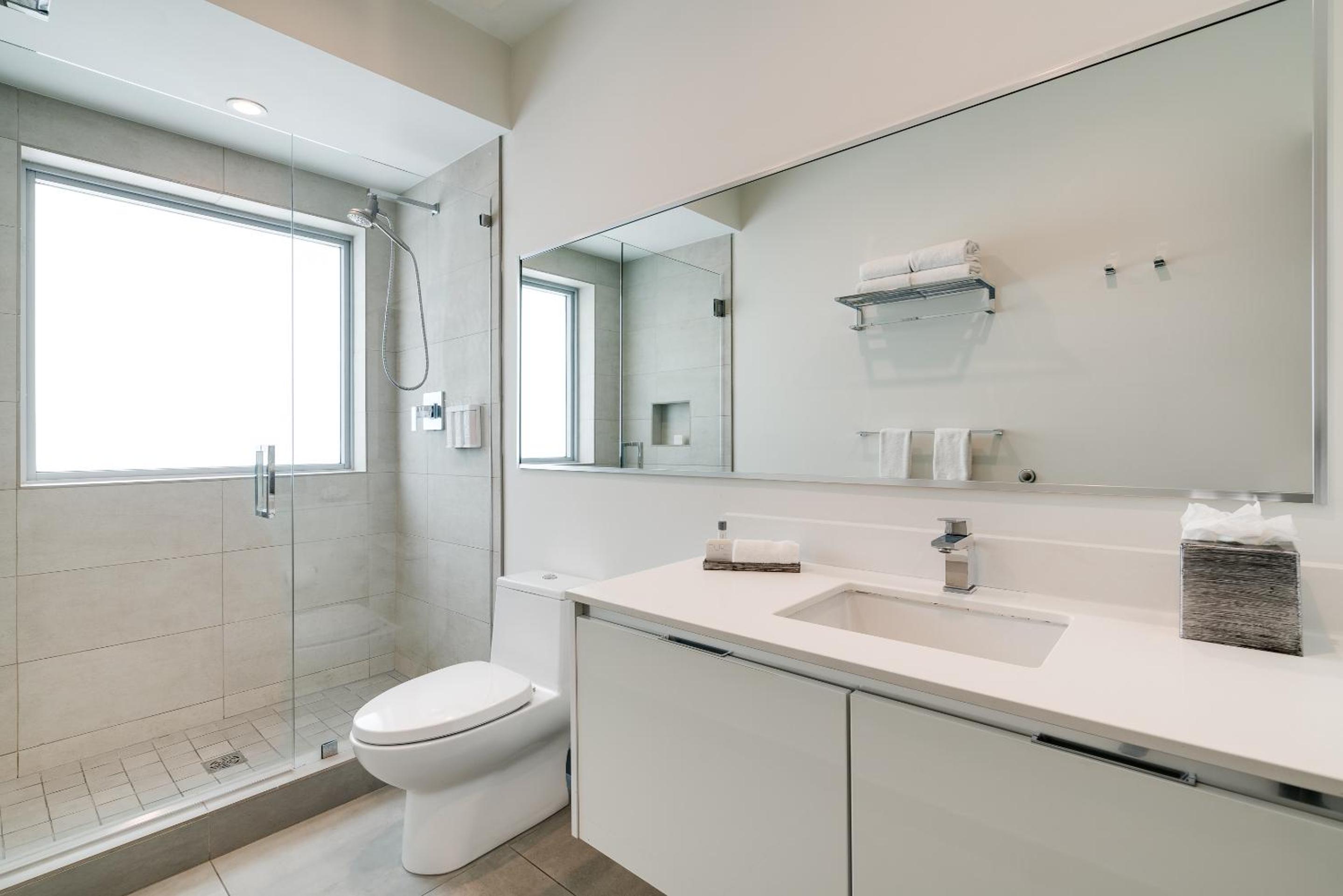 Costa Hollywood Beach Resort - An All Suite Hotel