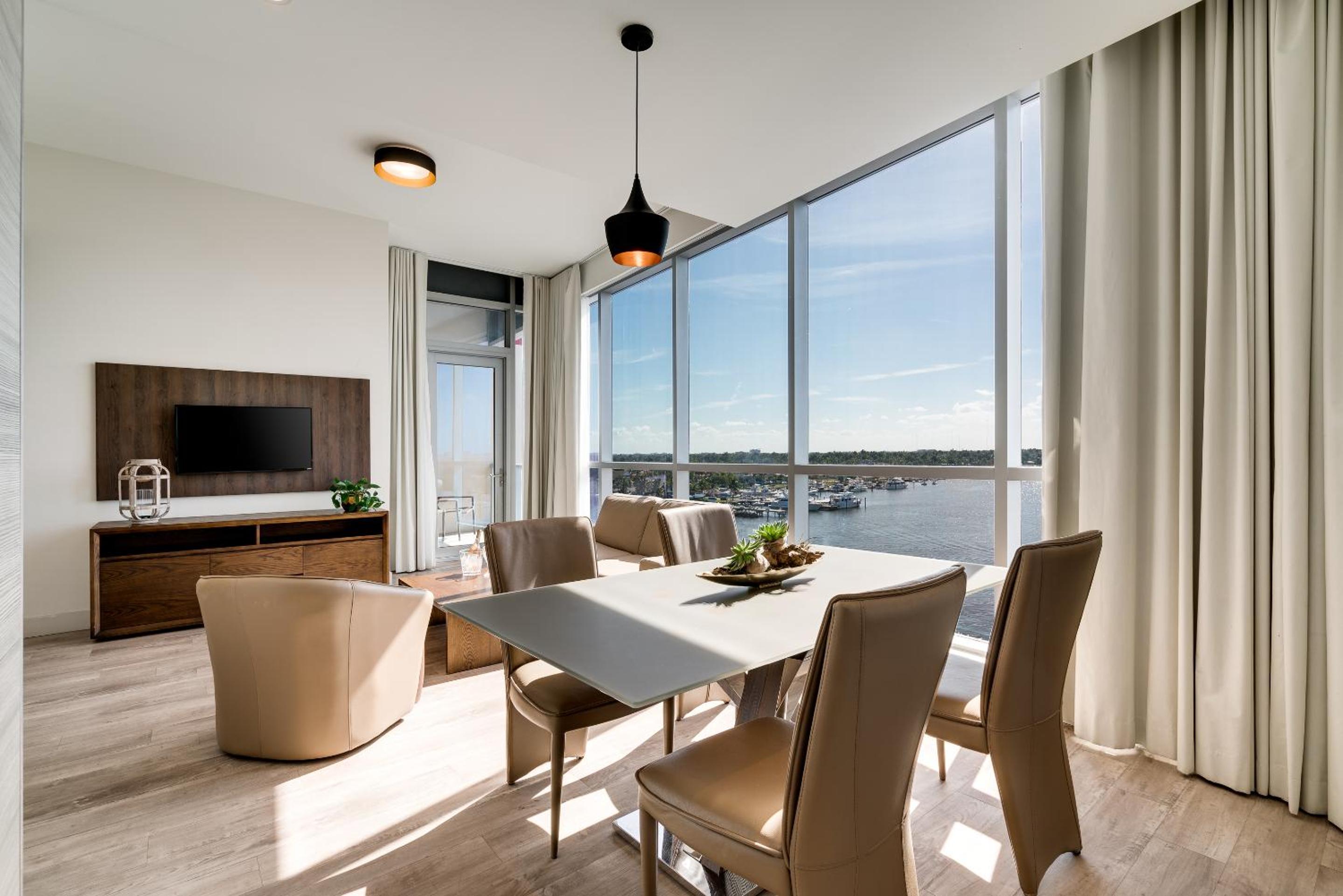 Costa Hollywood Beach Resort - An All Suite Hotel