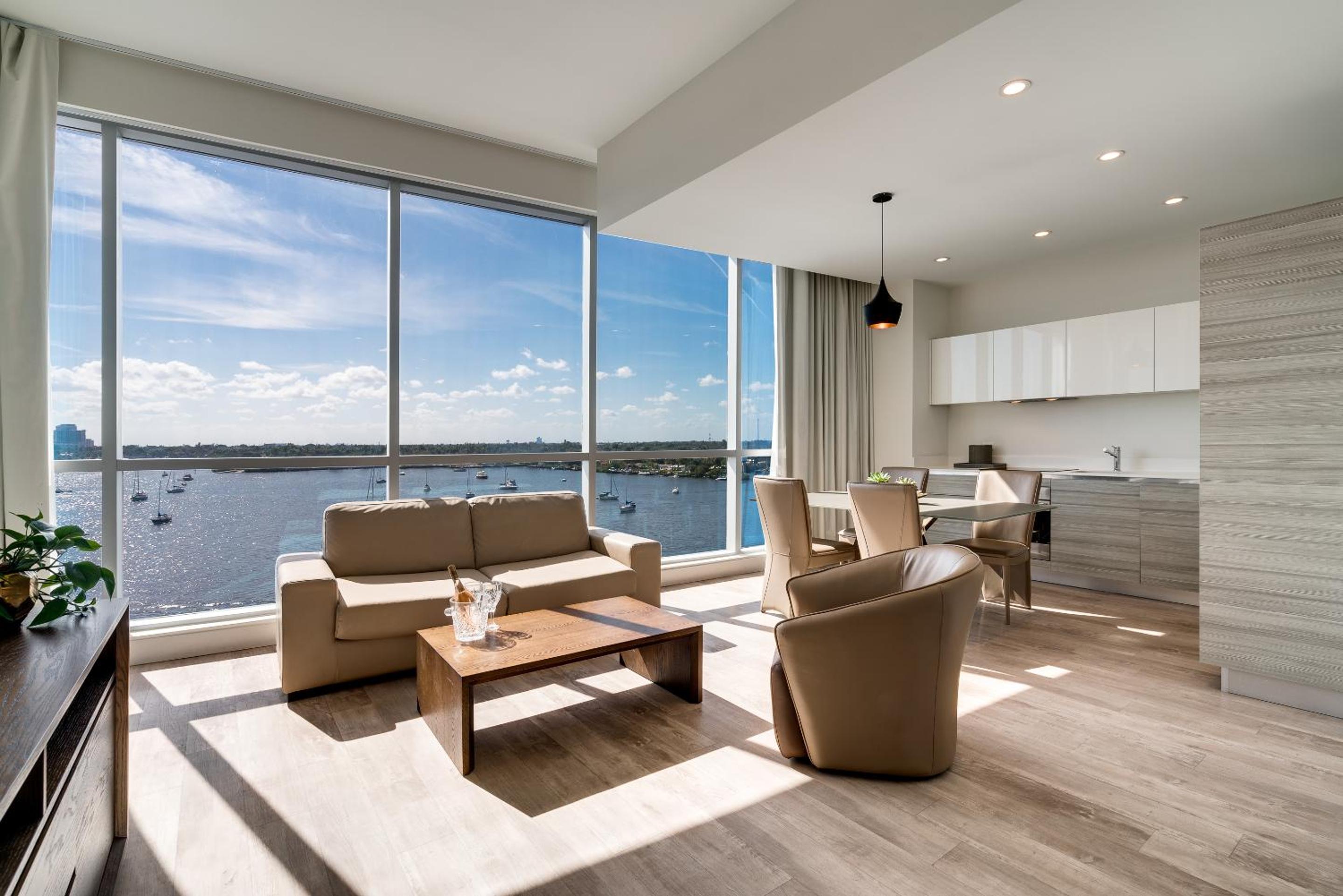 Costa Hollywood Beach Resort - An All Suite Hotel