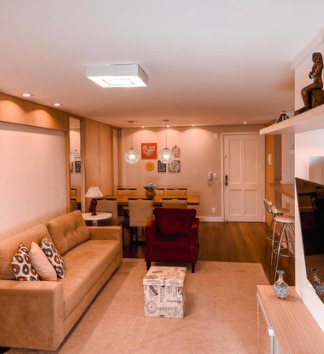 Apartamento decorado e aconchegante