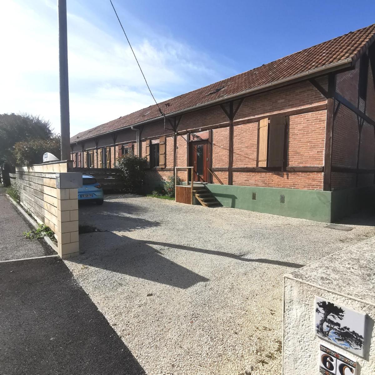 Photo 18