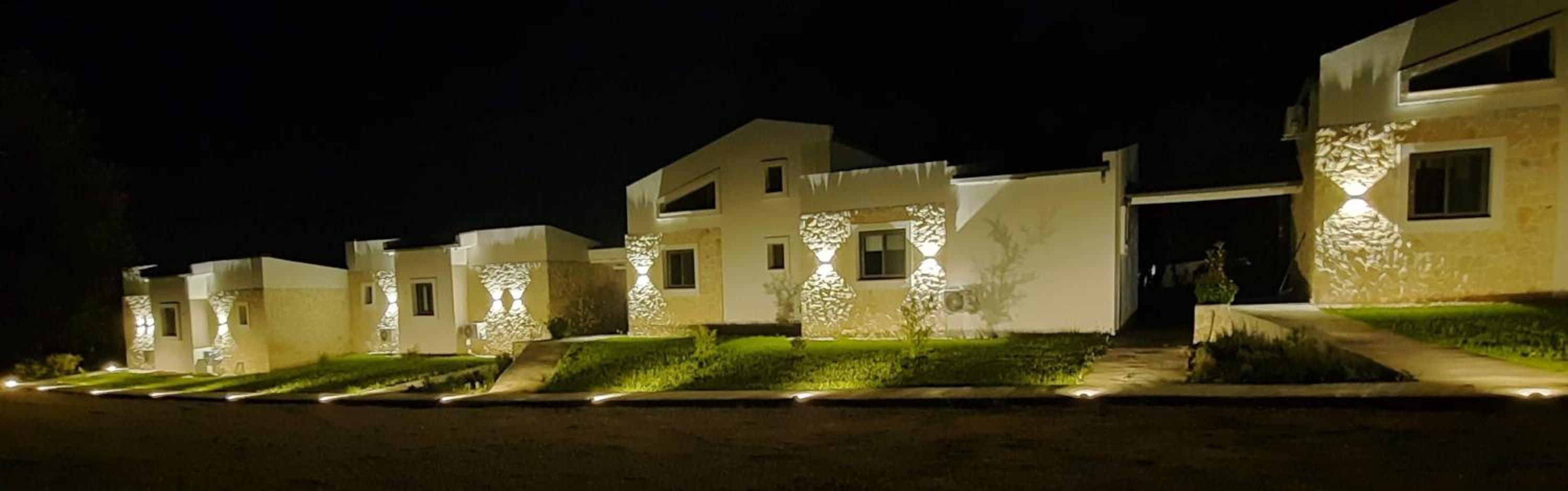 Hotel Astrum Luxury Suites - Image 1