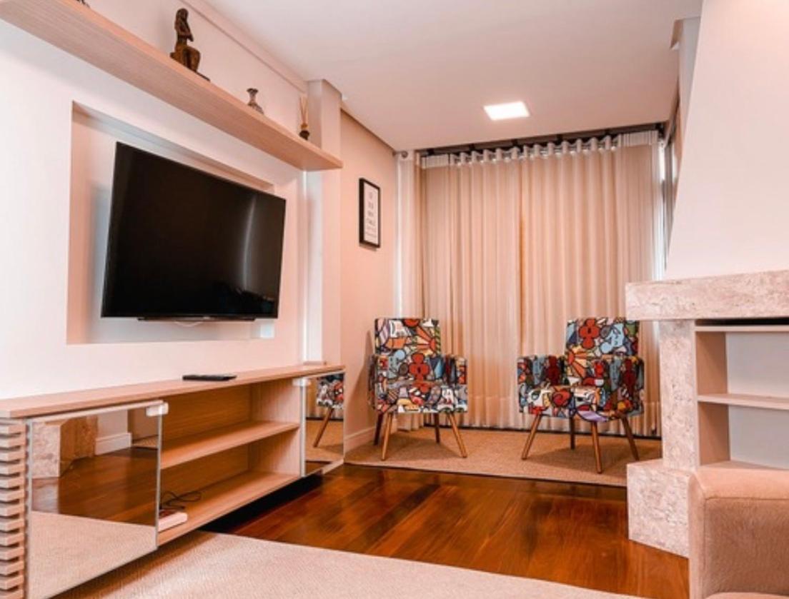 Apartamento decorado e aconchegante