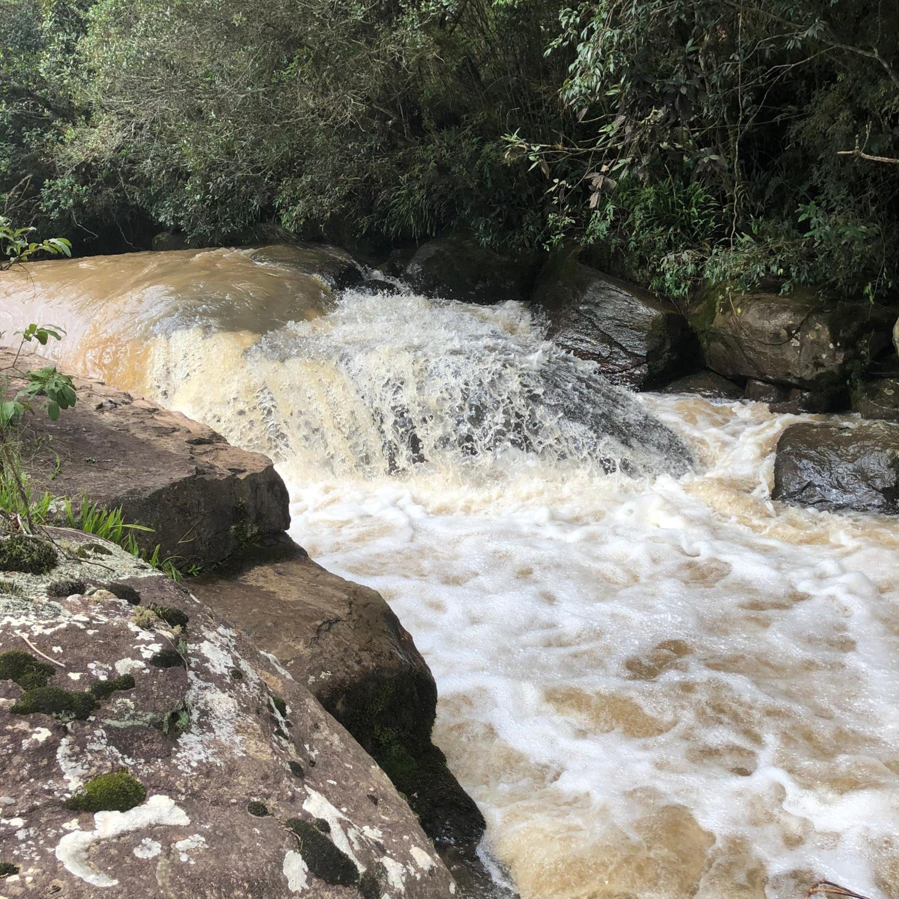 Pousada Pedra da Mata chalés na montanha