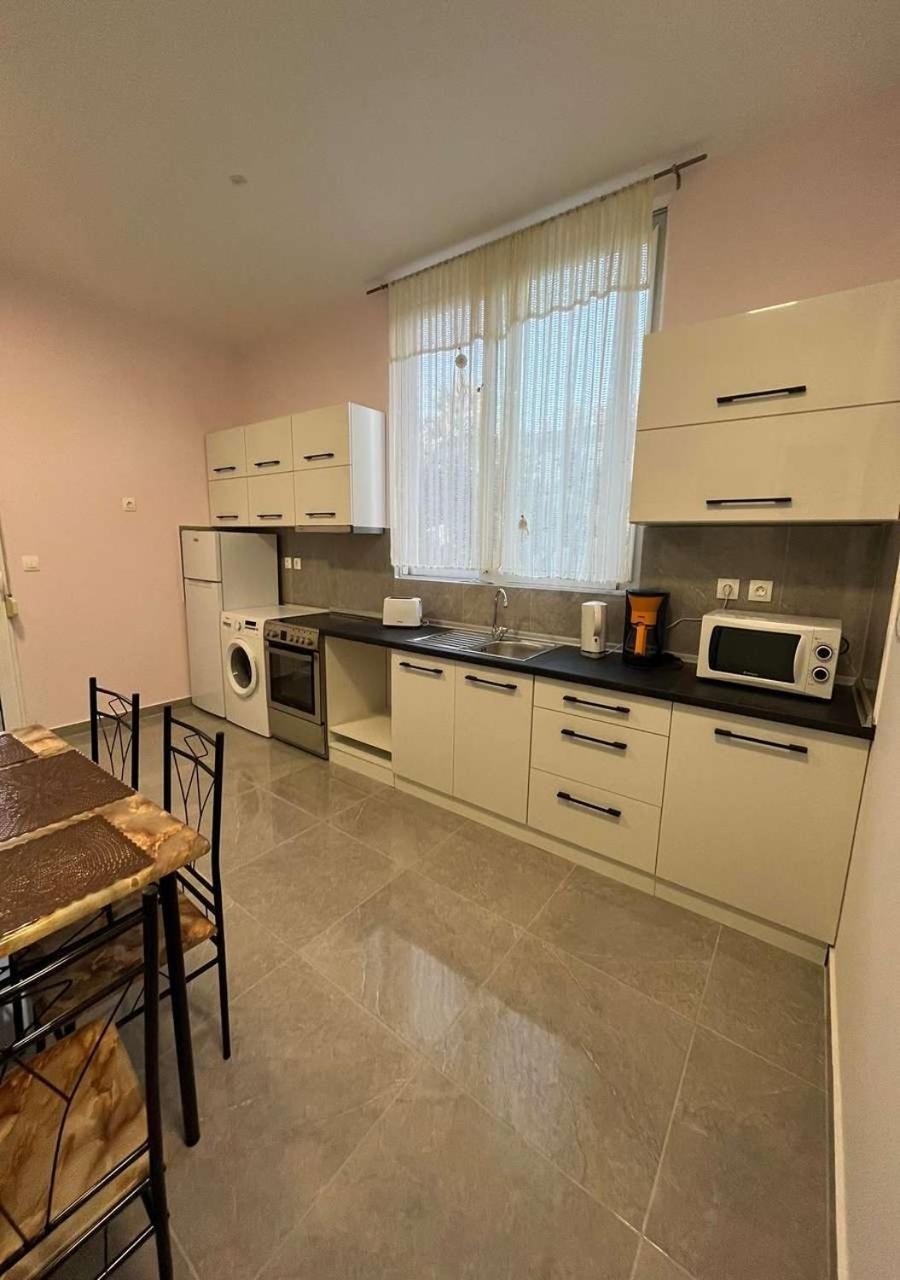 Agapi's Seaside Place