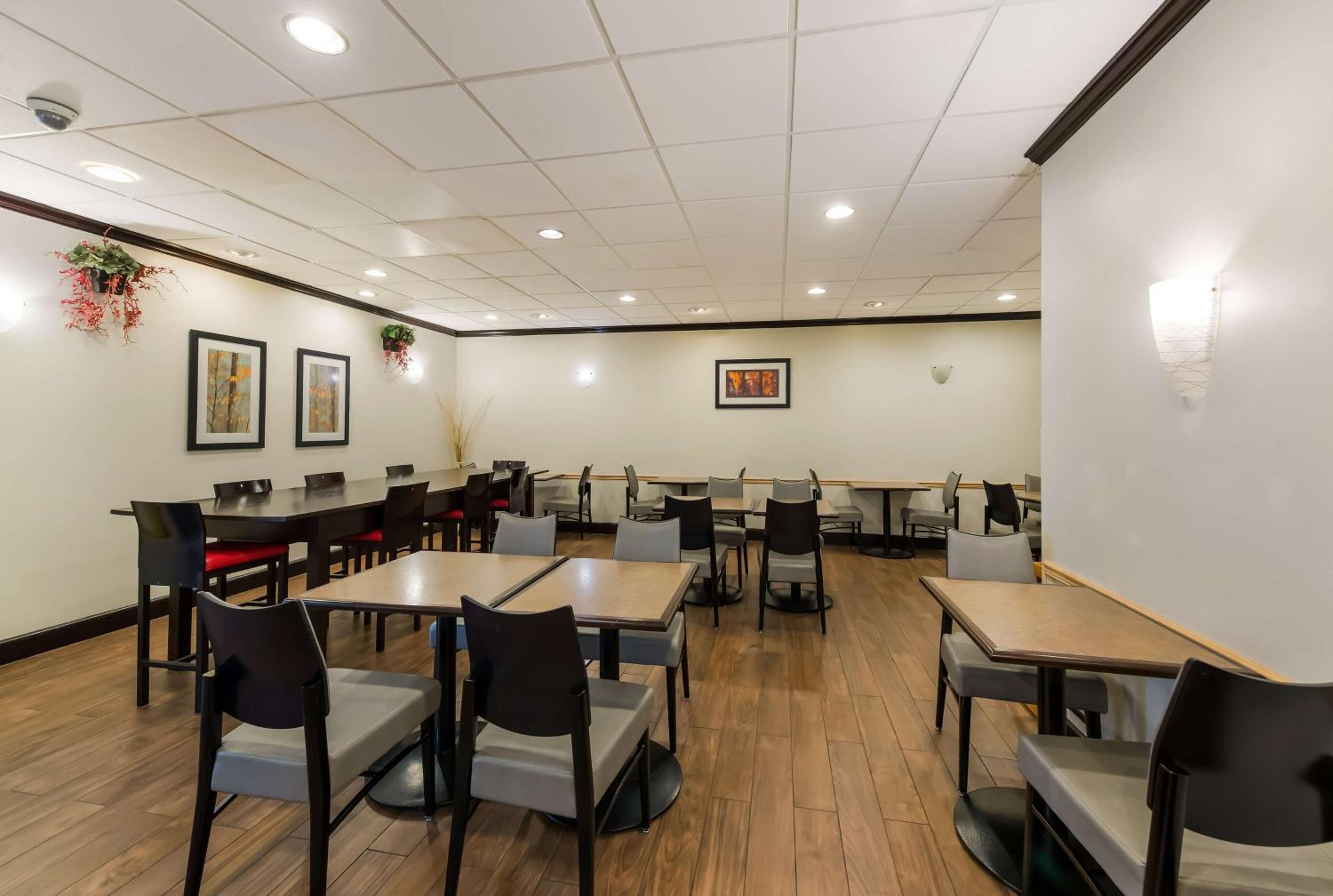 Best Western Executive Hotel New Haven-West Haven - Property Image 48