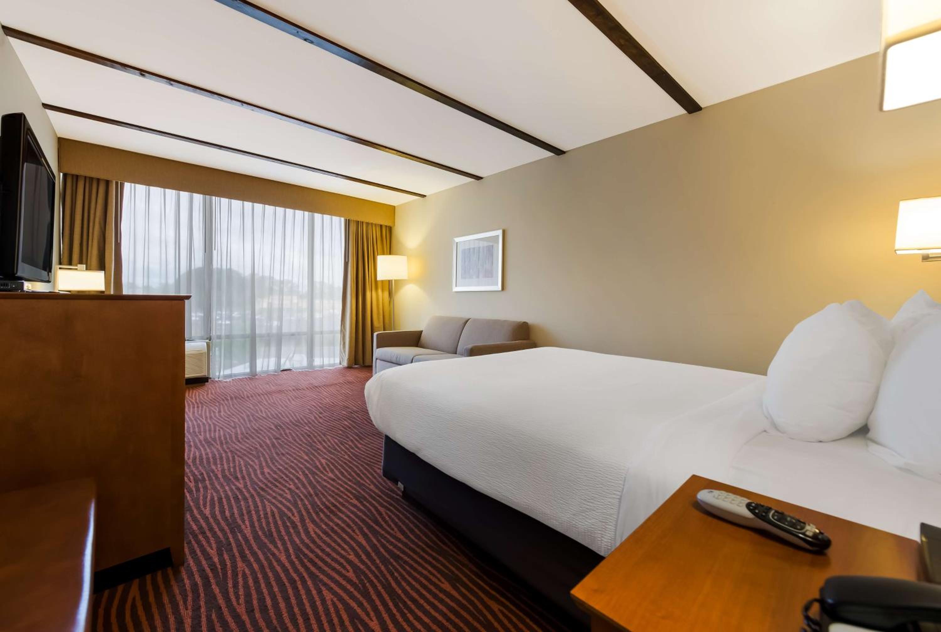 Best Western Executive Hotel New Haven-West Haven - Property Image 54
