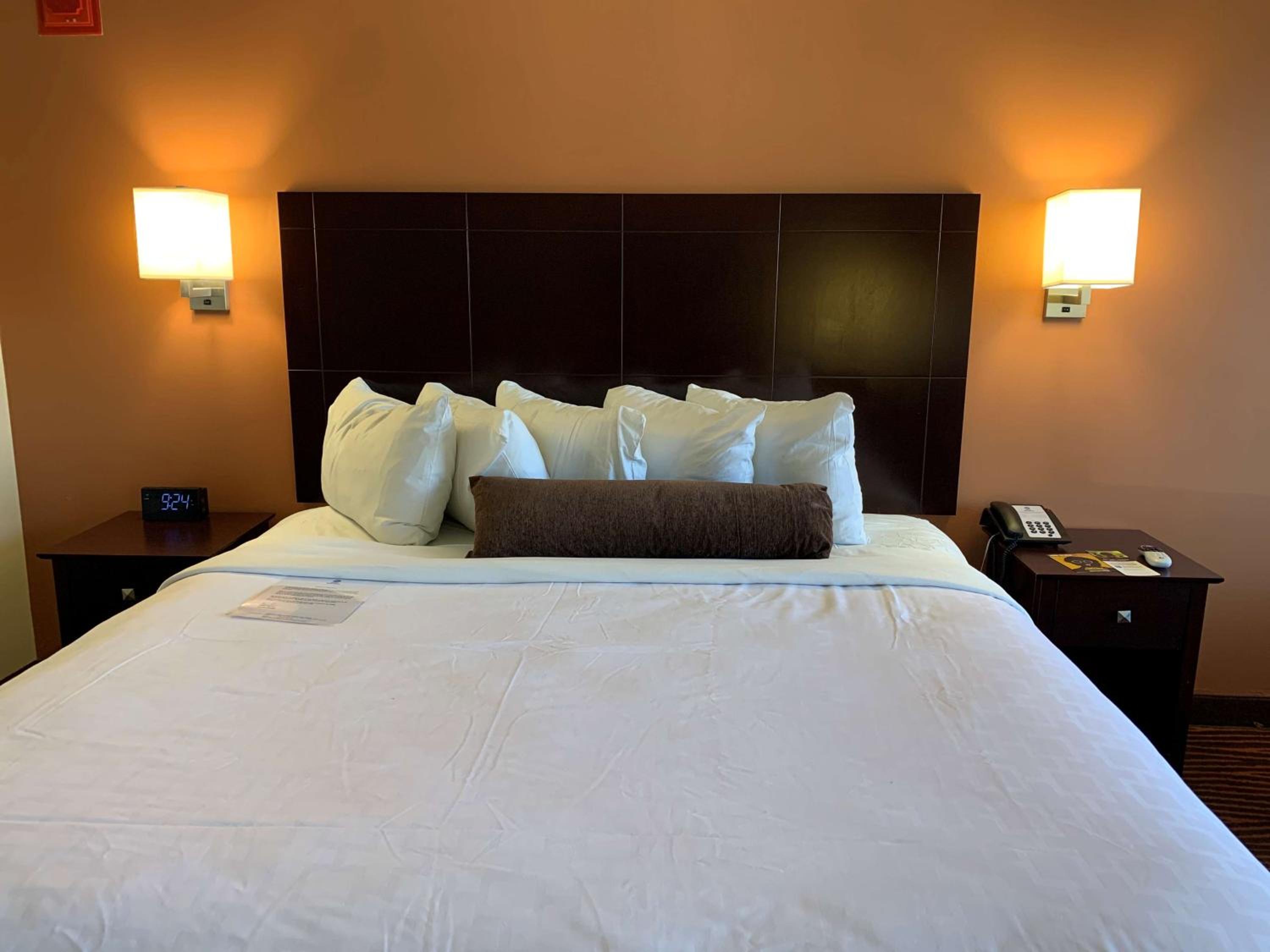 Best Western Executive Hotel New Haven-West Haven - Property Image 4