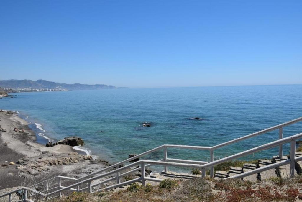 THE SEA VIEW CALACEITE