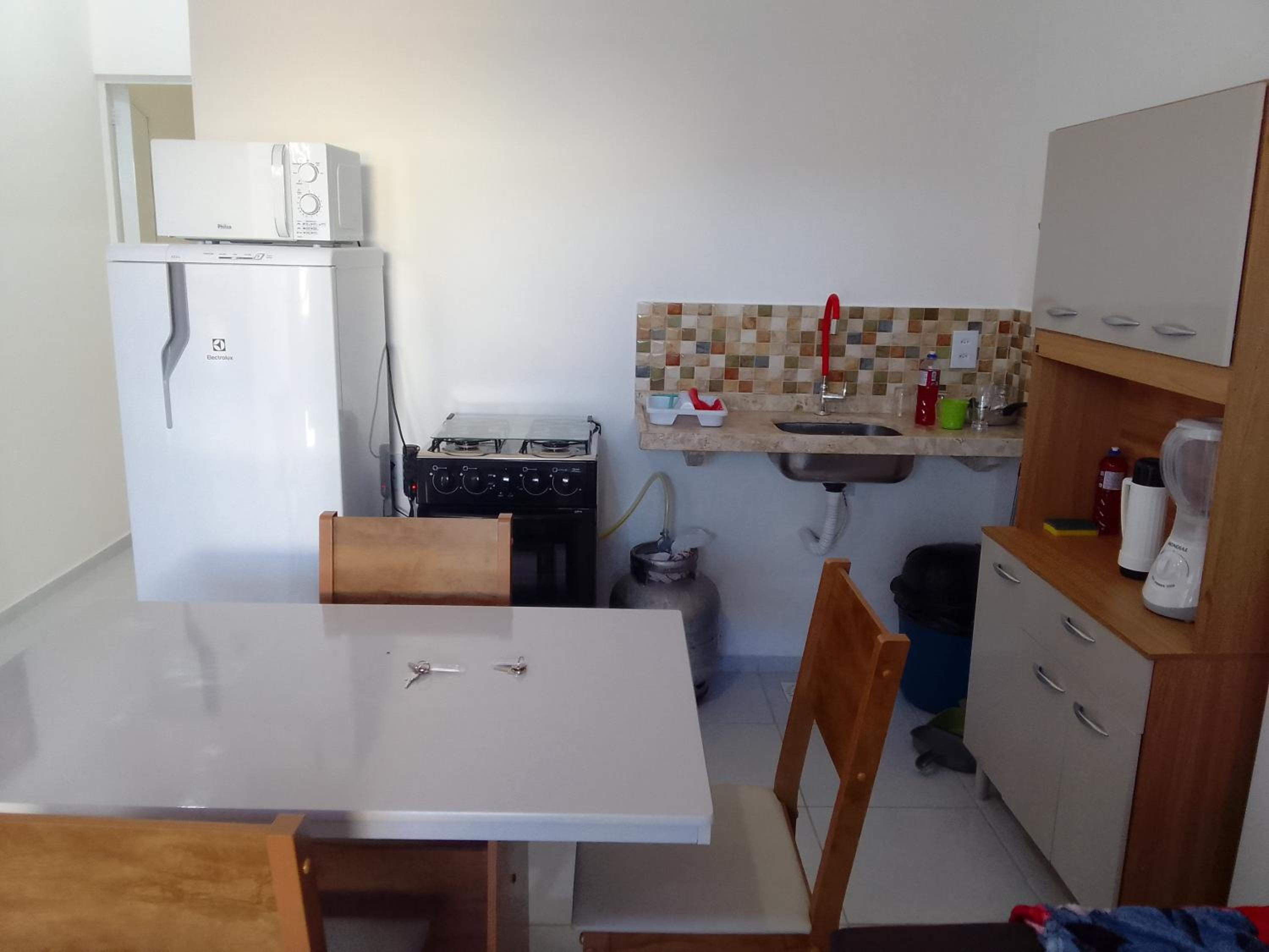 Casa do Bruno - Apartamento terreo - 1 - Terra - Quarto e sala com cozinha americana na praia do preá-CE