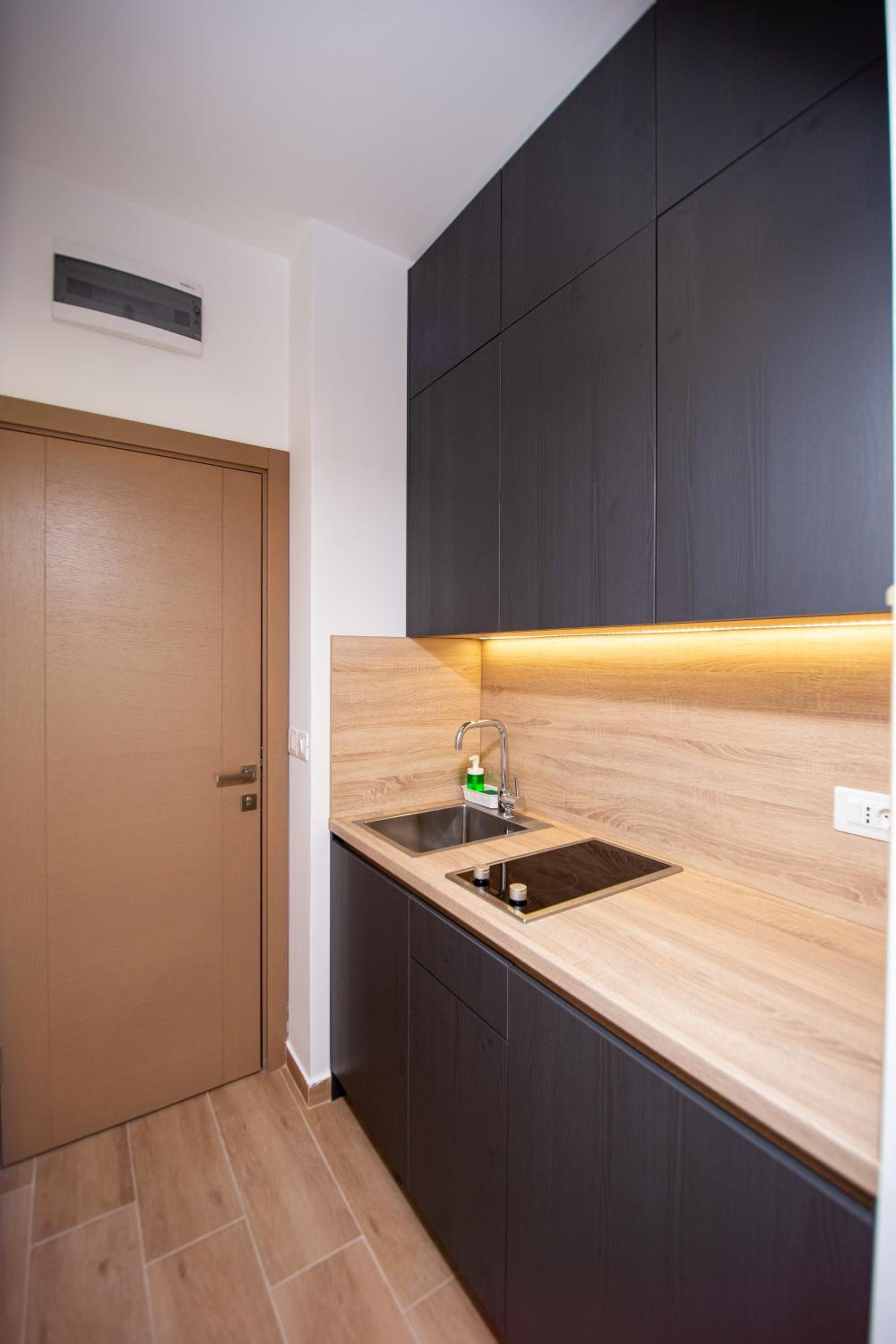 Apartments Sirena - Modern stay with free parking