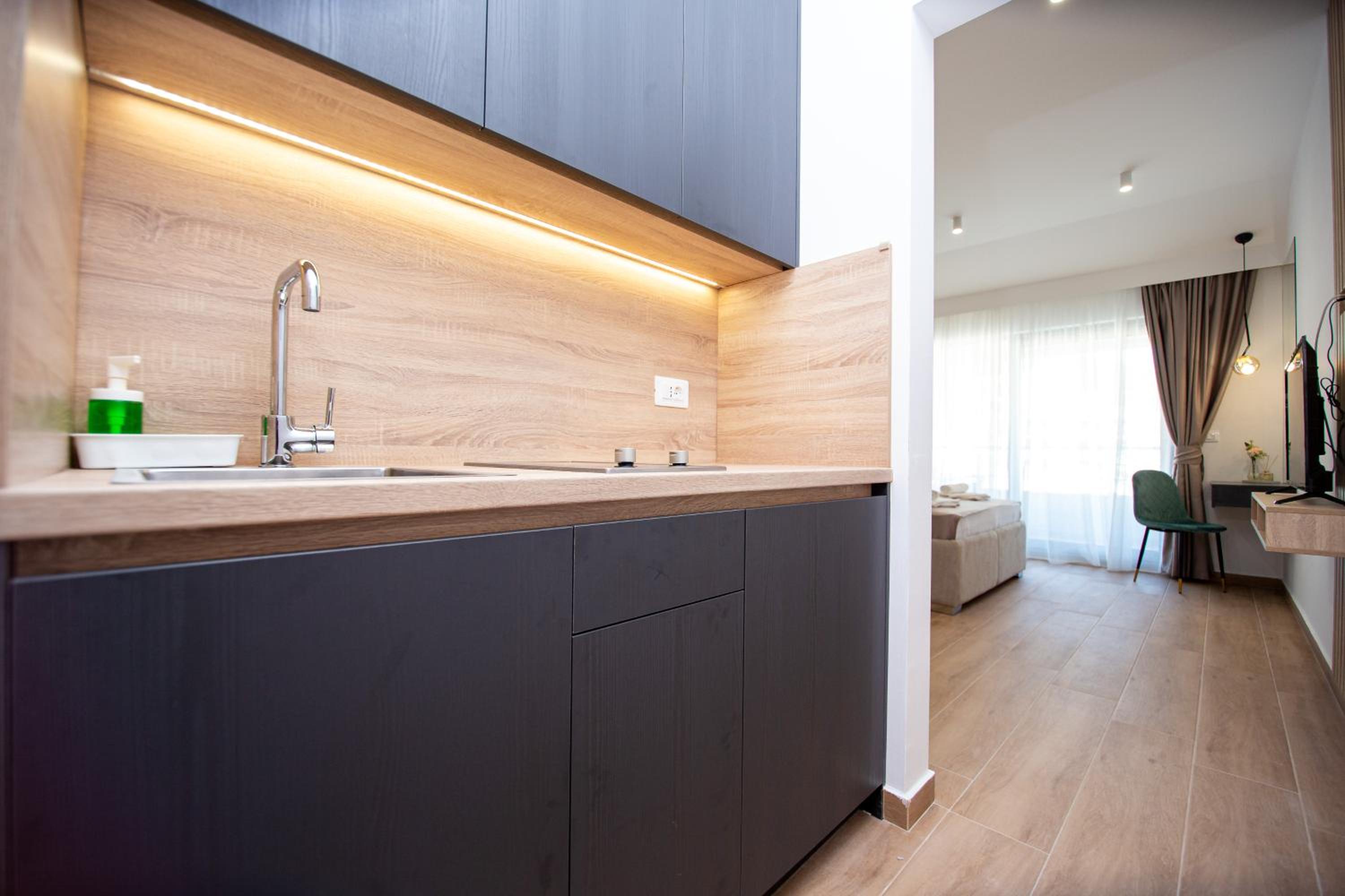 Apartments Sirena - Modern stay with free parking