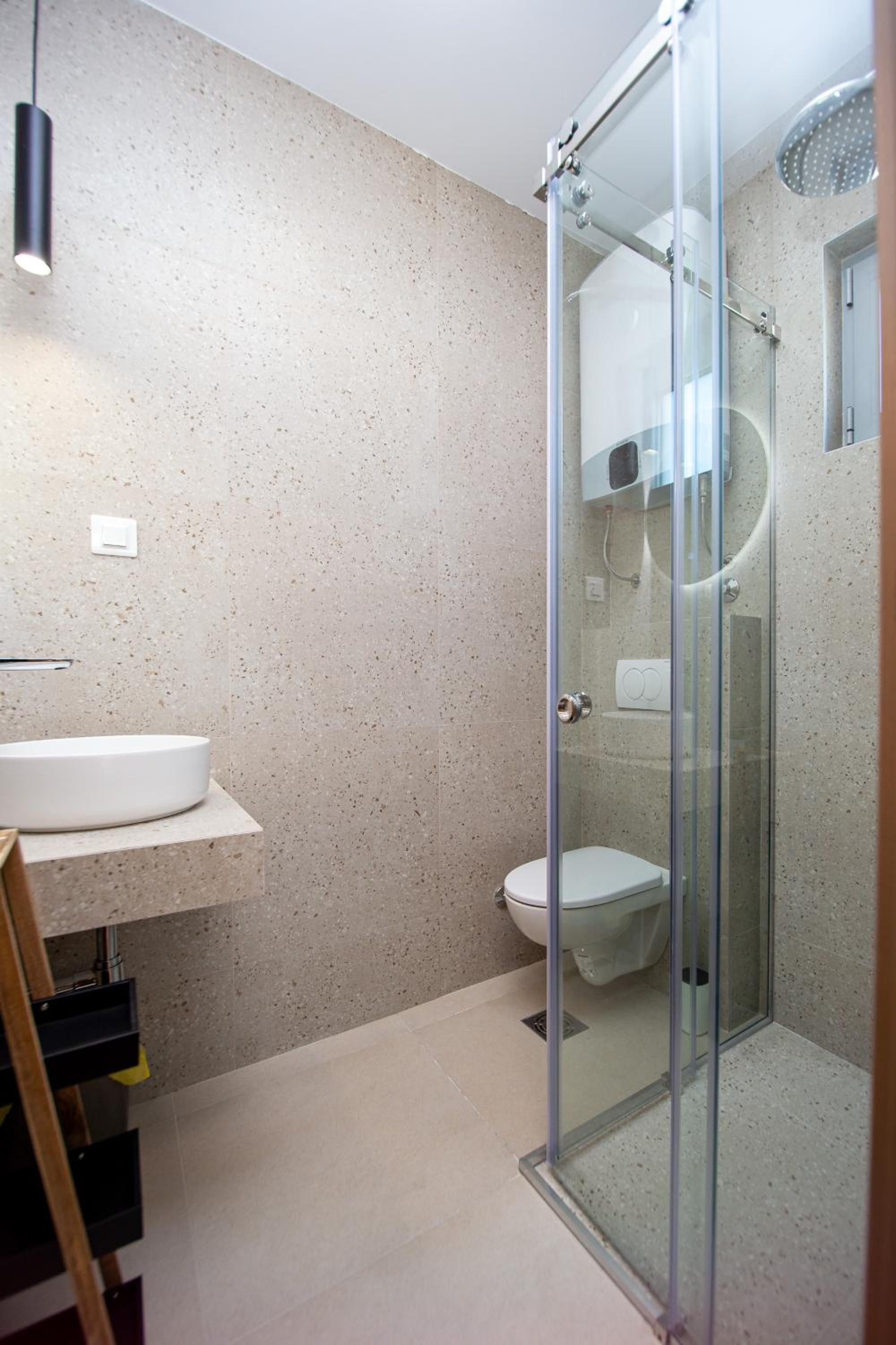 Apartments Sirena - Modern stay with free parking