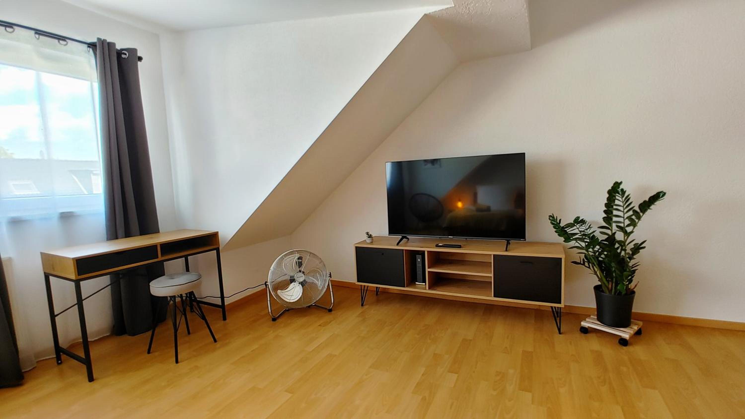 M-OASE Business Design I Küche I Parkplatz I Netflix