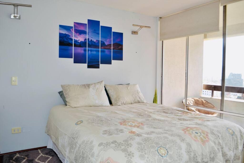 Departamento muy central, a pasos de playa, bares y terminal