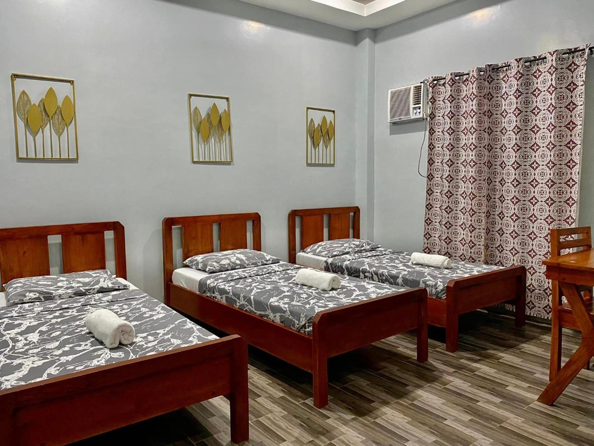 RedDoorz at Gracias Calzada Inn Camiguin view 5