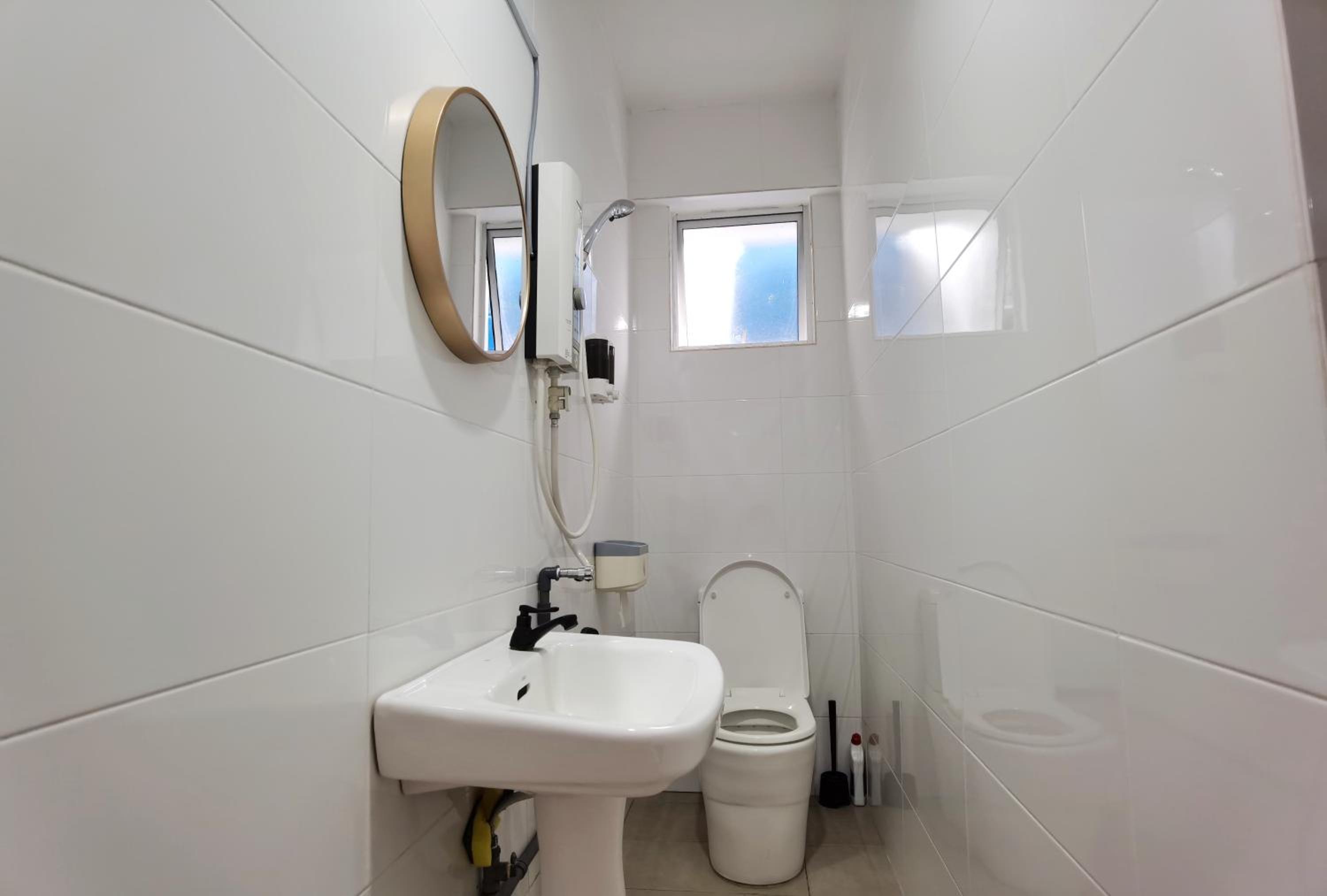 3 mins to Garden City & Kubota Jln Apas Homestay