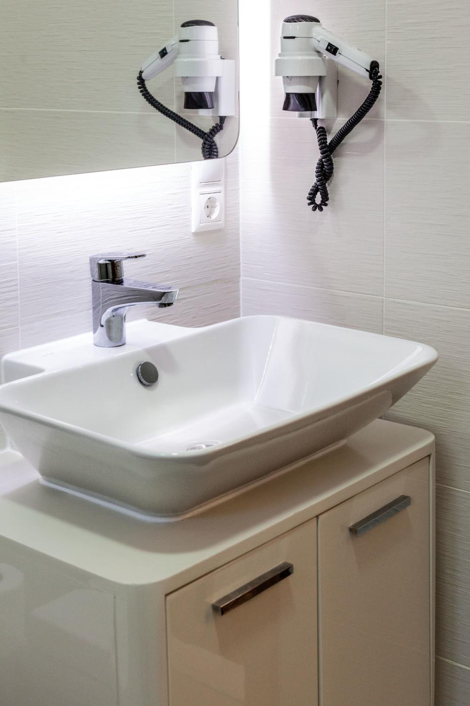 Sude Konak - Image 14