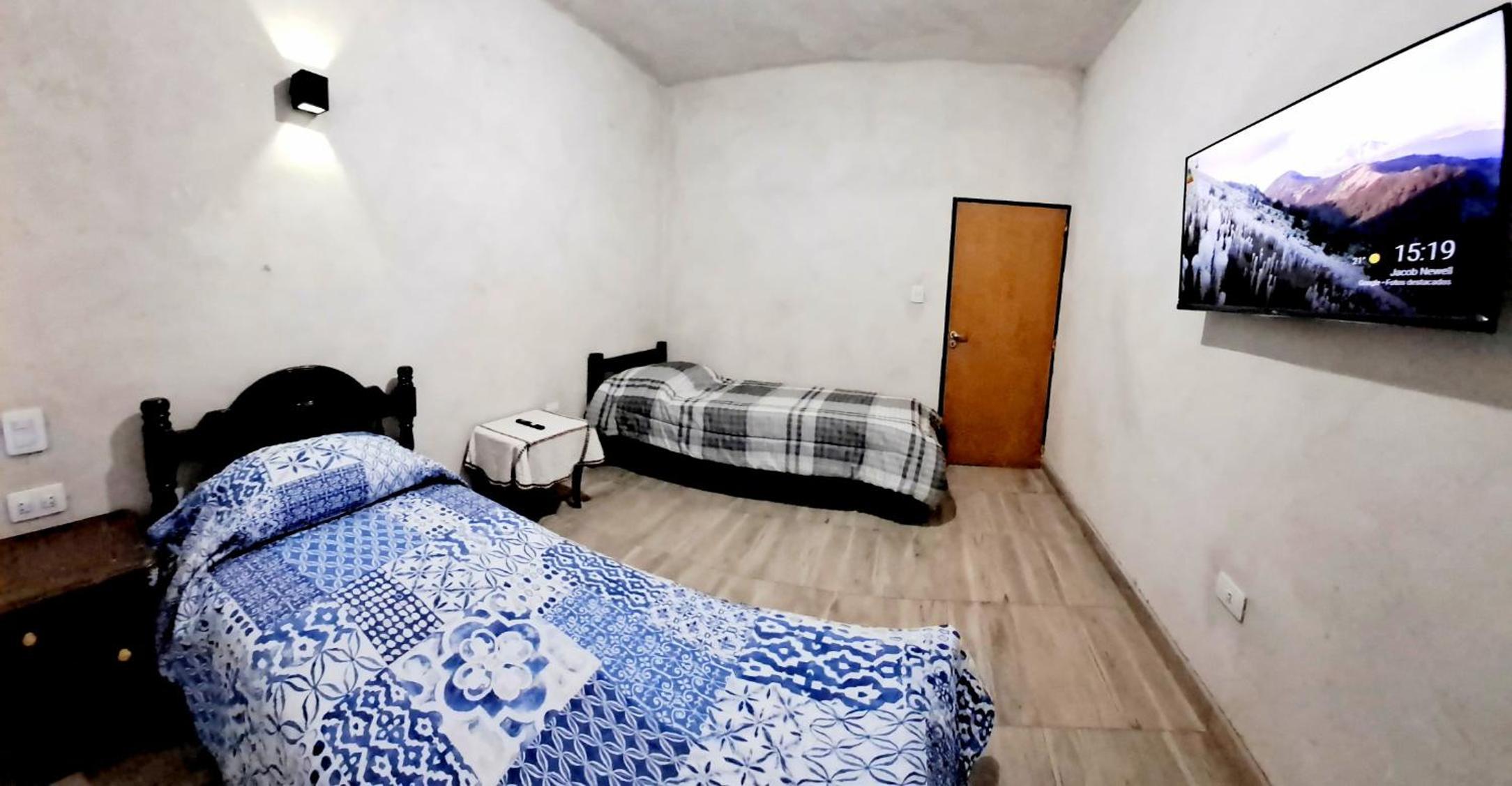 Casa Valle Viejo con Cochera Cubierta Gratis
