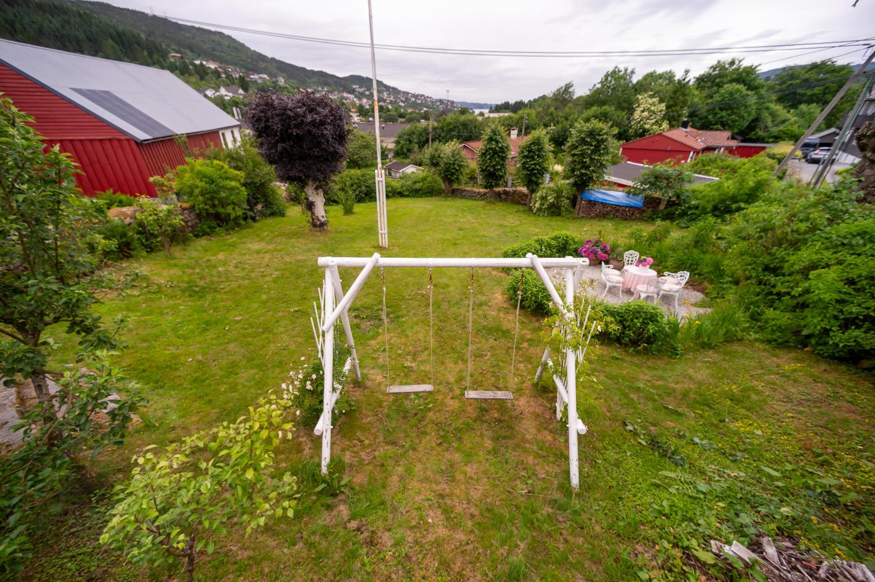 Vakker leilighet - stor parkeringsplass 10min fra Bergen view 4