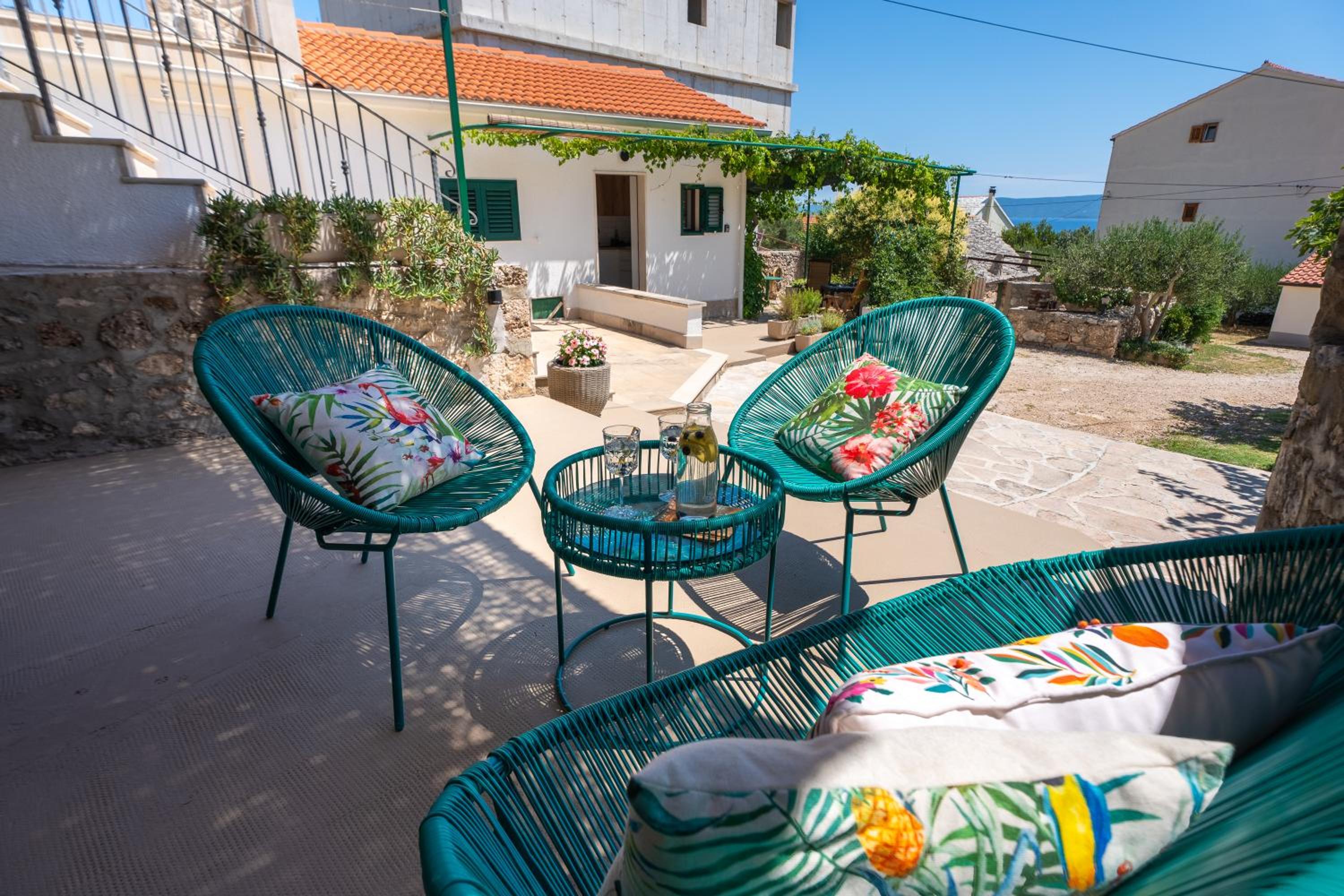 Nona Vi - Boutique Stone House view 3