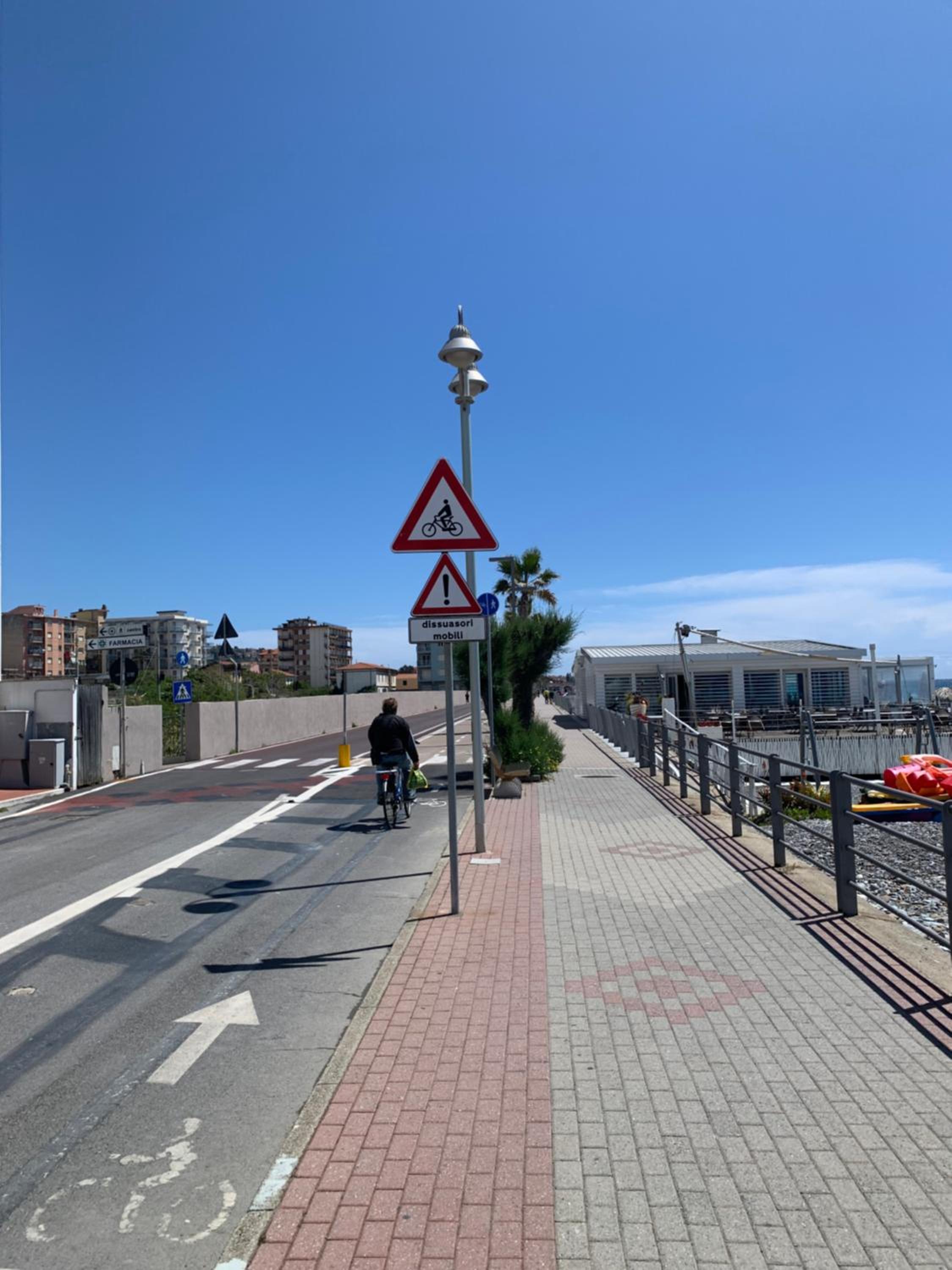 Casa Viola vicino al mare by SMART-HOME view 3