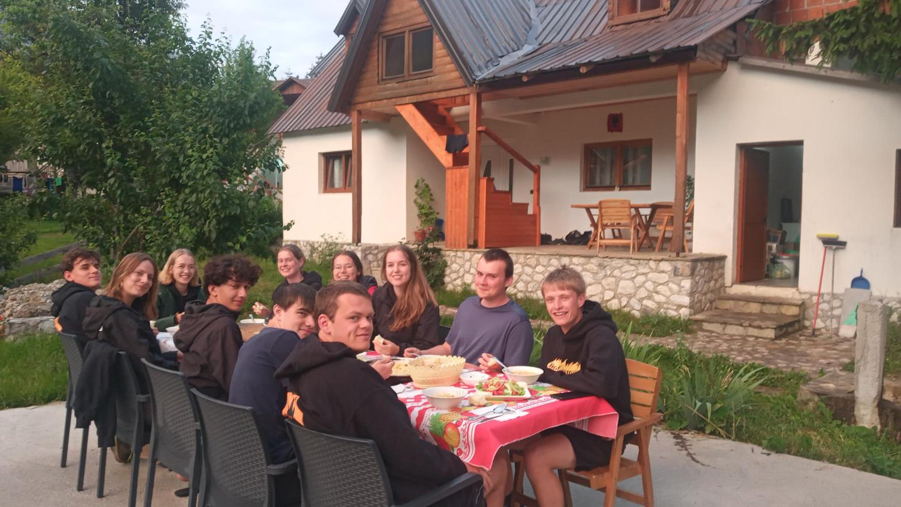 Guest house Albjoni