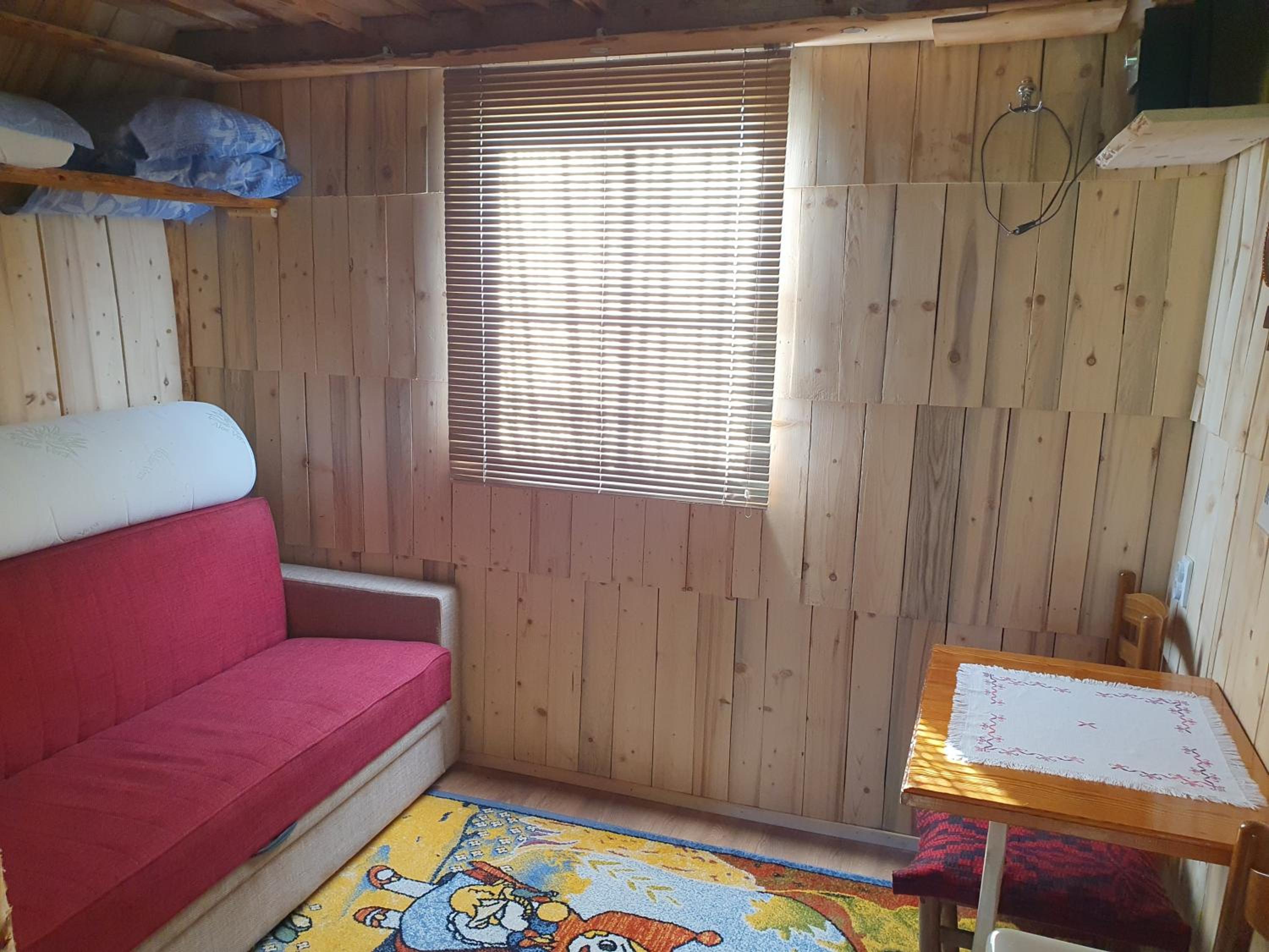 Planinska Bajka pogodna za dnevne boravka i one koji se vole